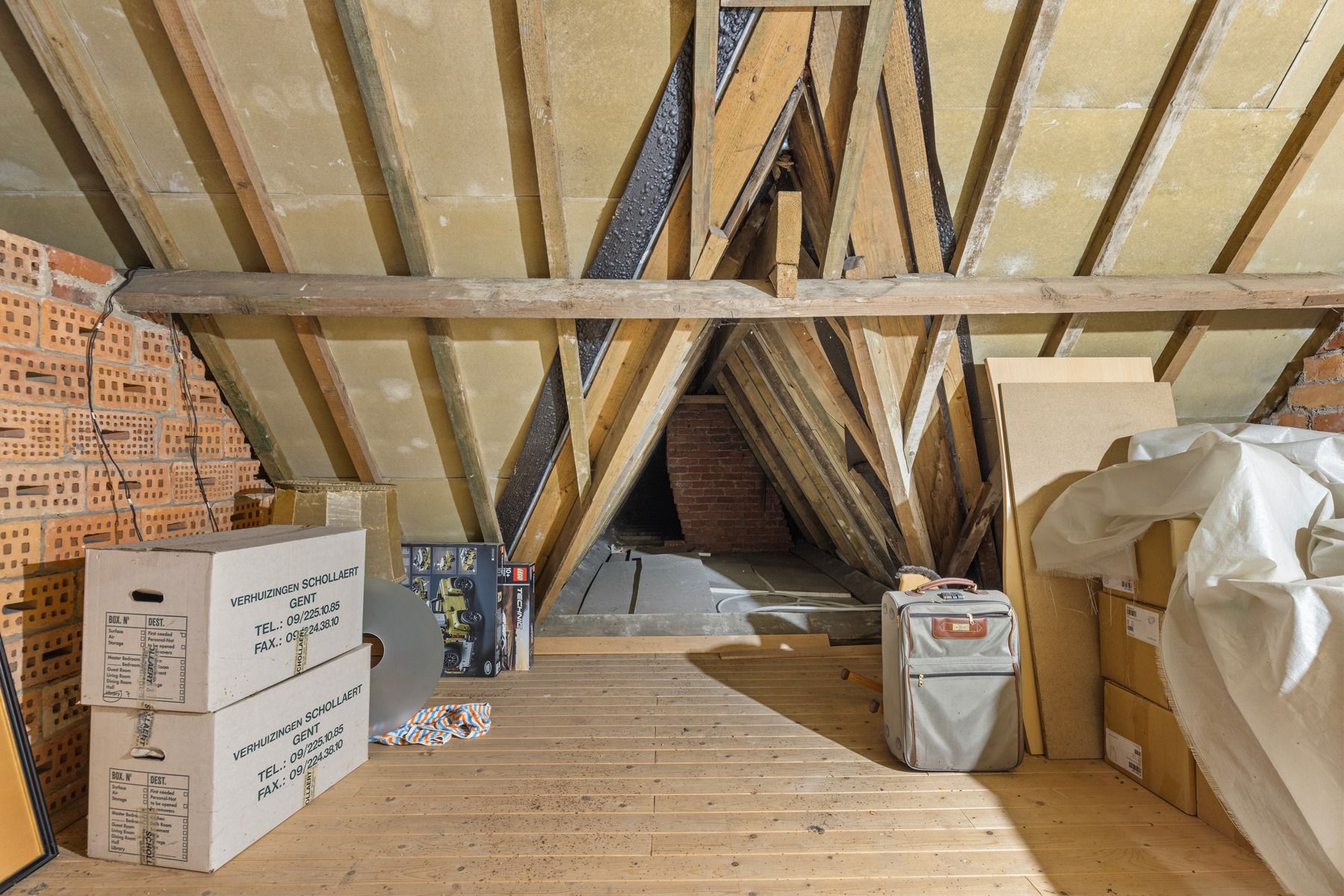 Wonen en werken: woning 4 slpks mét atelier in Nevele! foto 15