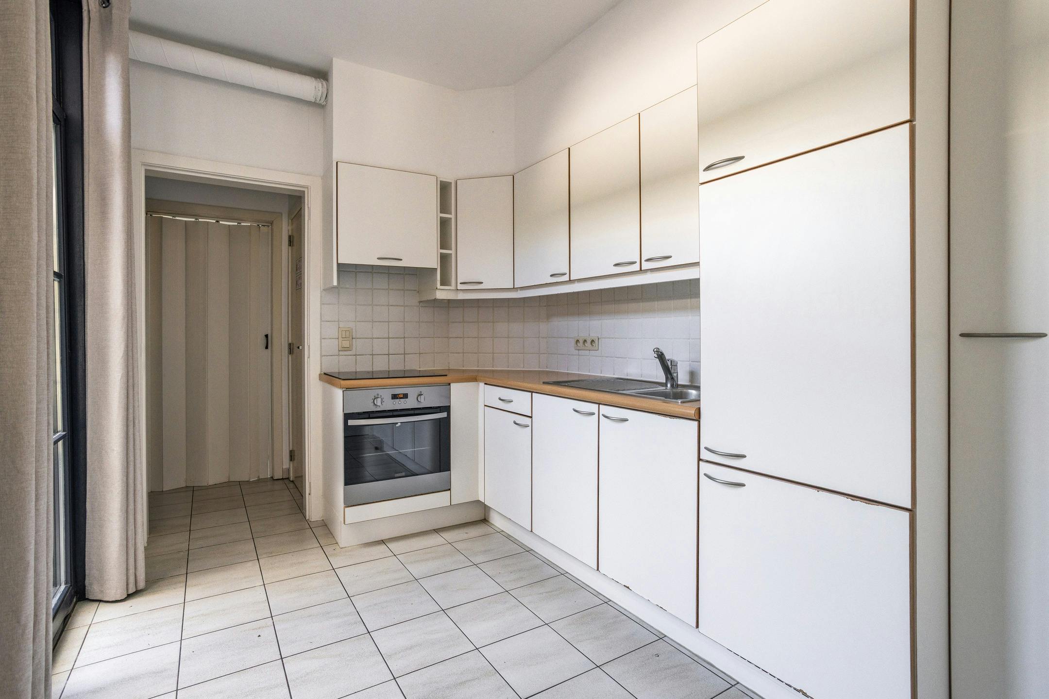 Karaktervolle stadswoning met 4 slaapkamers in Brugge foto 9