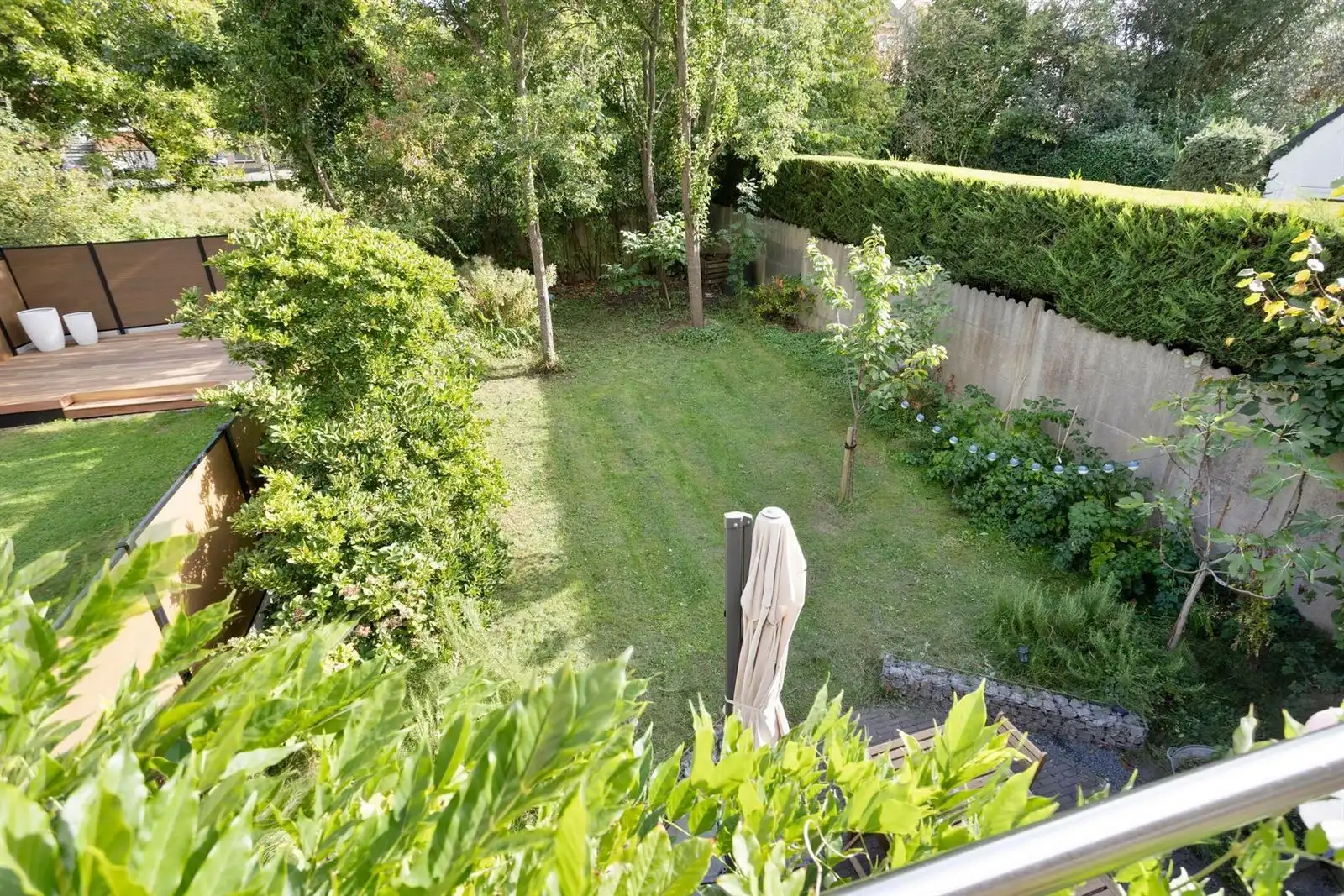 Gerenoveerde woning met tuin en 3 grote slaapkamers  foto 23