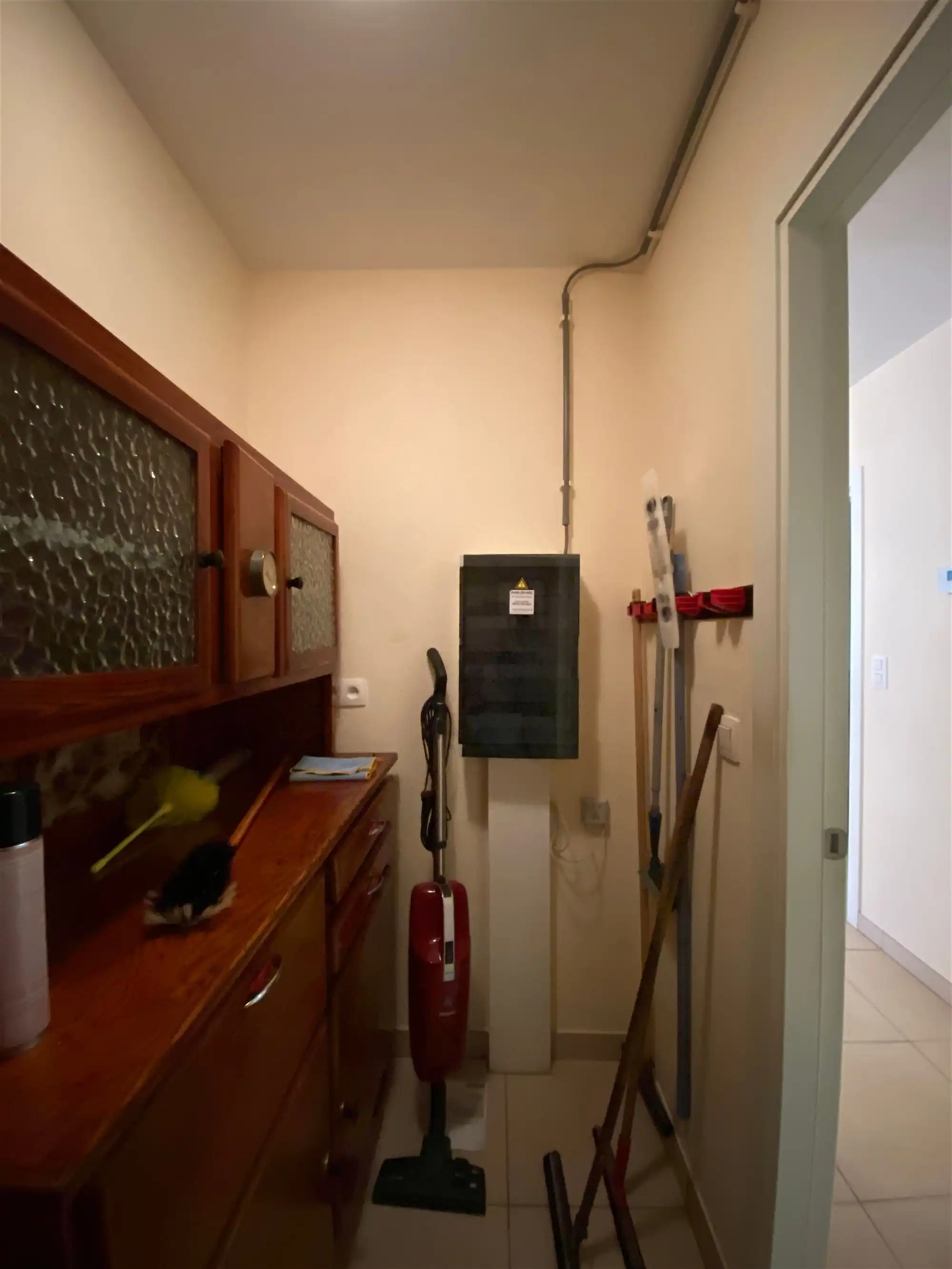 Ruim gelijkvloers appartement met twee slaapkamers, berging en ondergrondse autostaanplaats foto 19