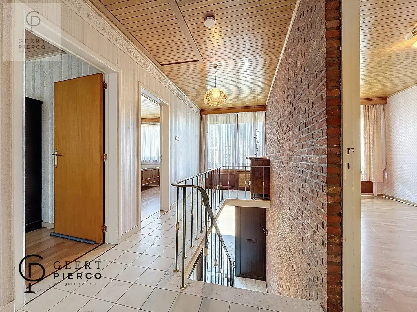 Statige woonst te Landen foto 20