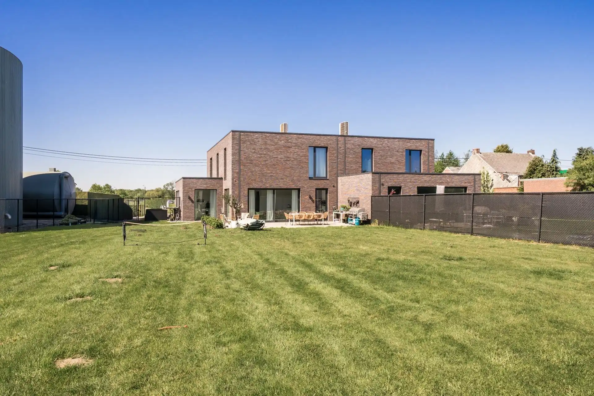 Halfopen woning met 3 slaapkamers en zonnige tuin in Onze-Lieve-Vrouw-Waver foto 23