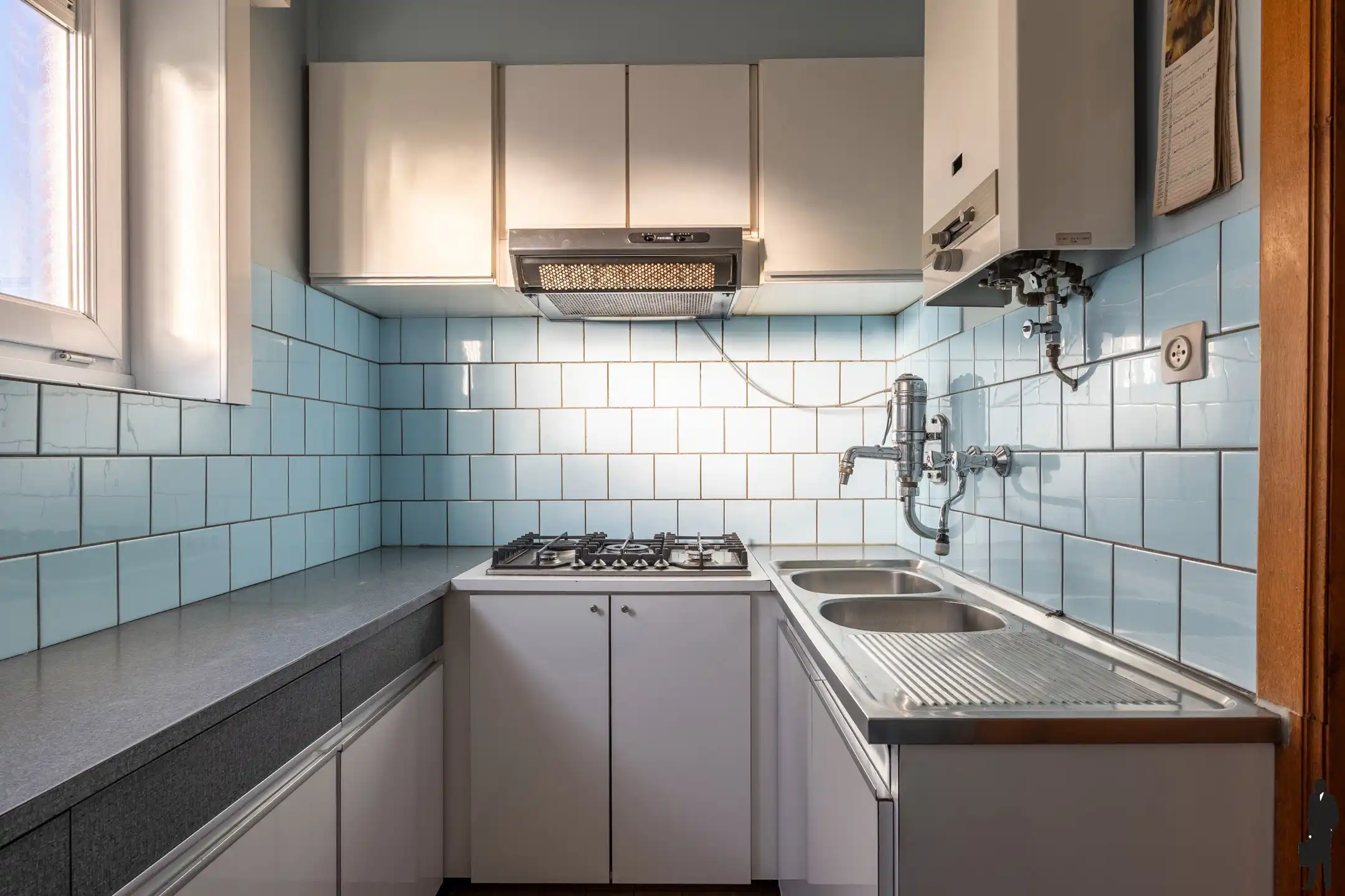 Te renoveren woning op ca. 550m² grond. foto 7