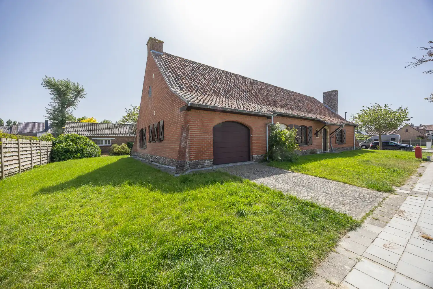Hoofdfoto van de publicatie: Villa te koop