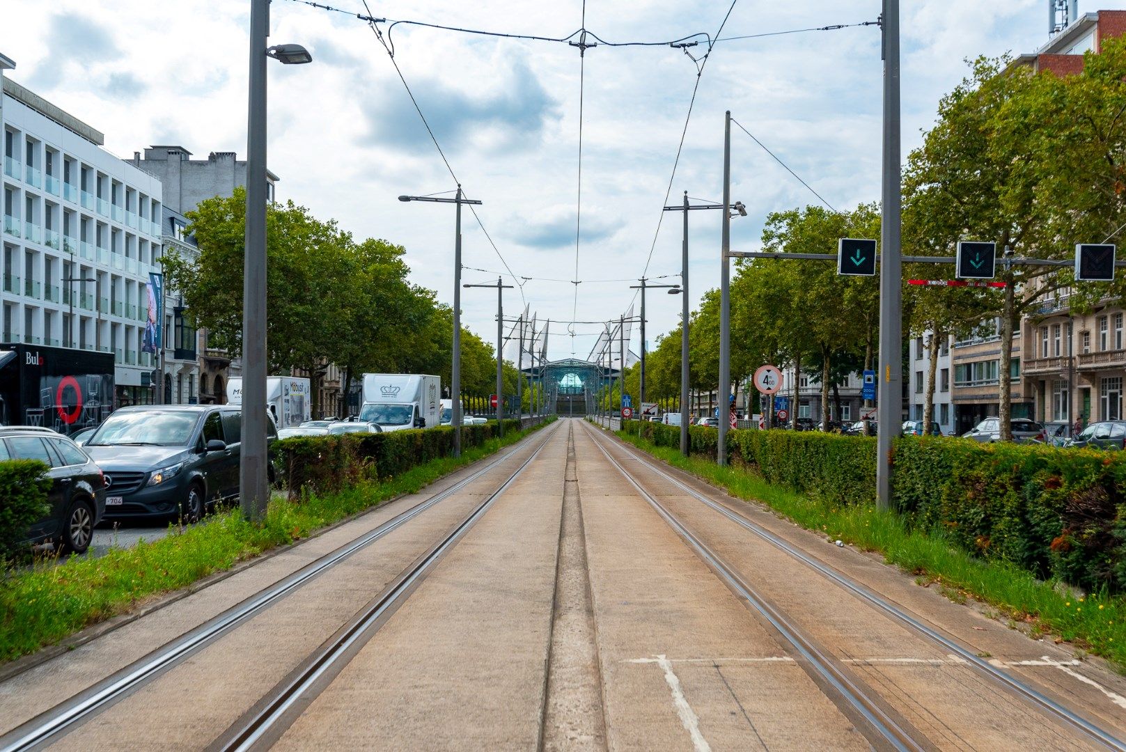 Stijlvol bemeubeld appartement met 1 slaapkamer + buro foto 19