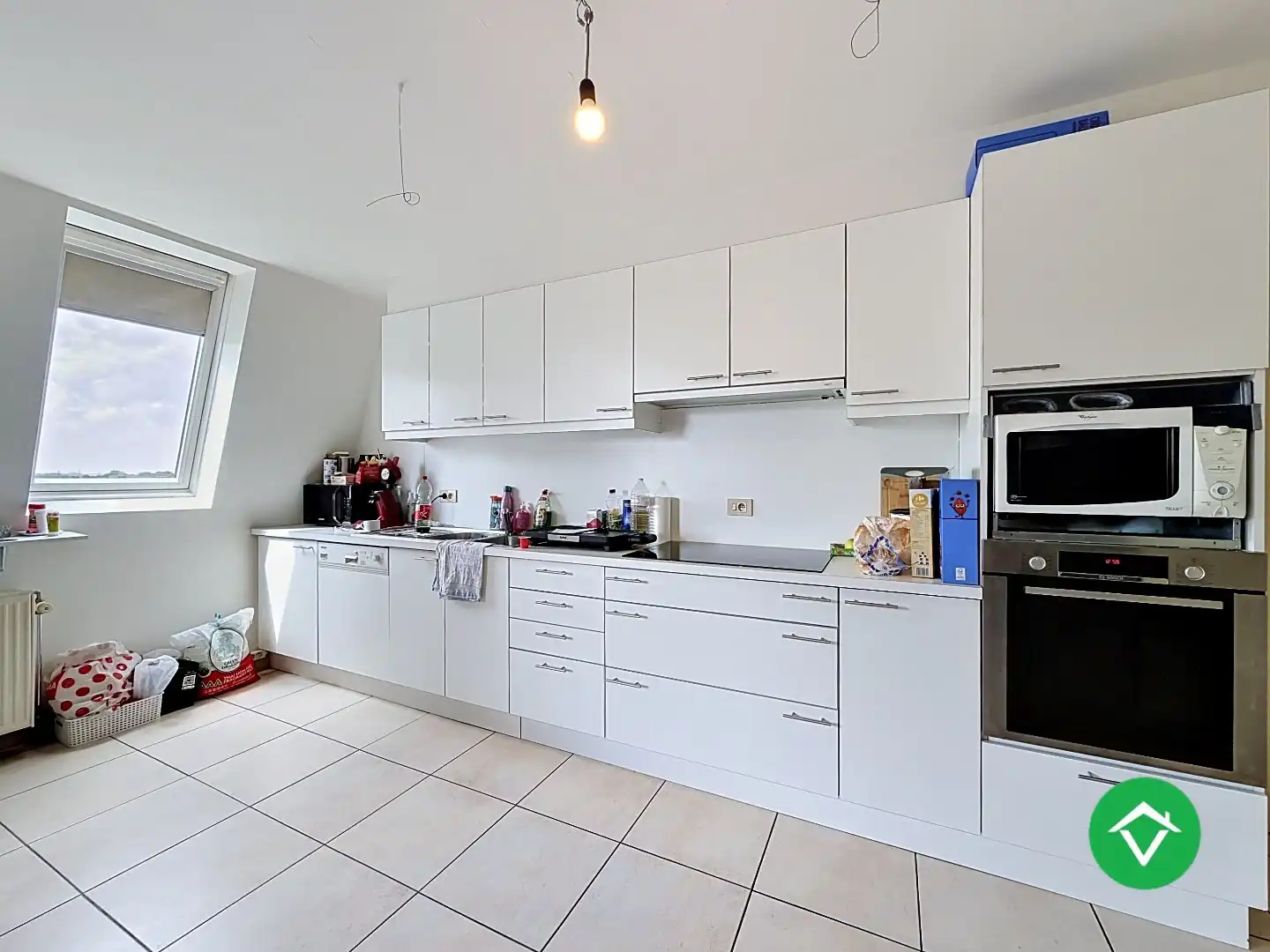 Instapklaar dakappartement met 4 slaapkamers, 2 terrassen en autostaanplaats te Roeselare (160m²) foto 7