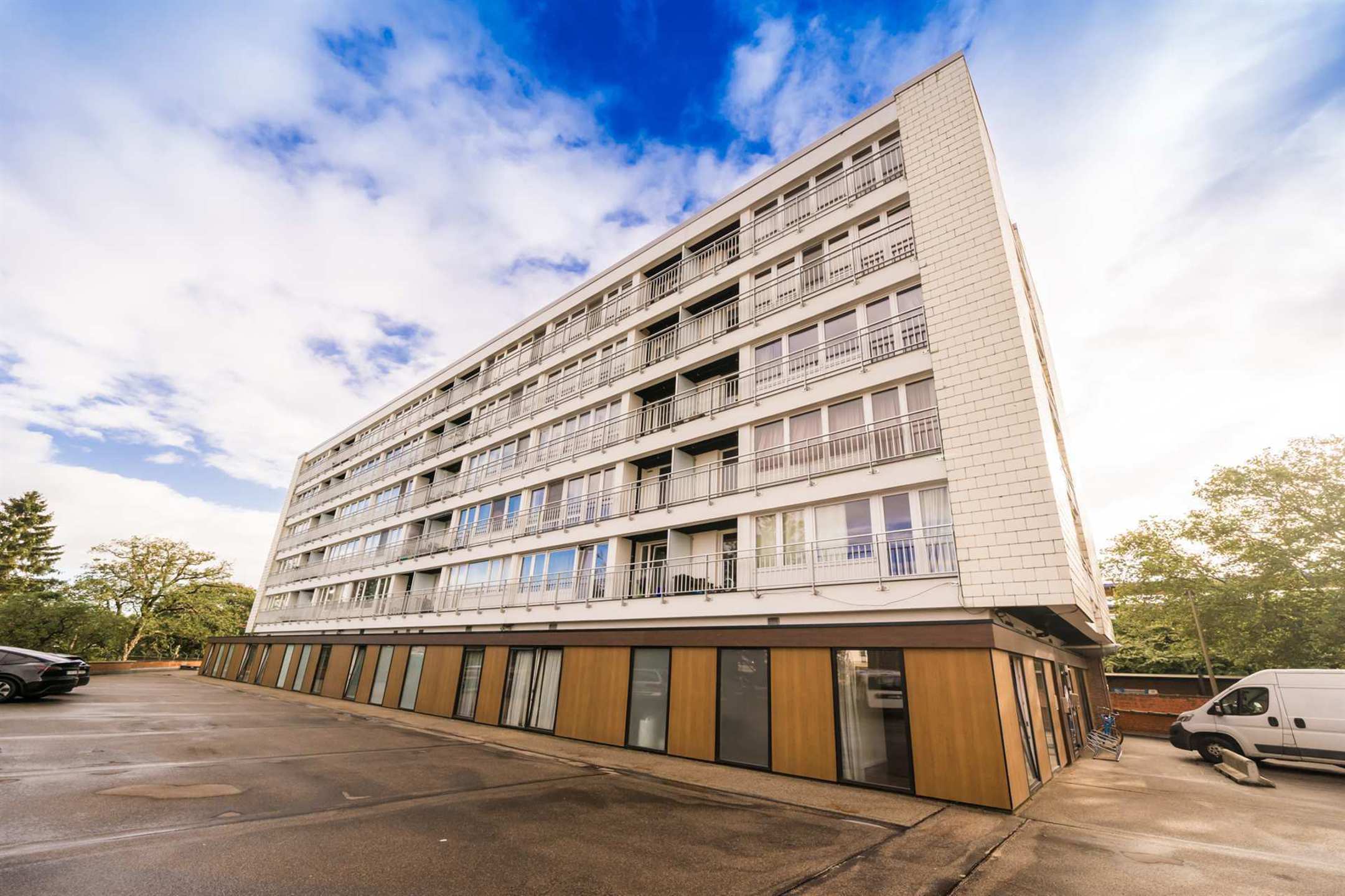 Ruim 3 slaapkamer appartement met prachtig uitzicht foto 18