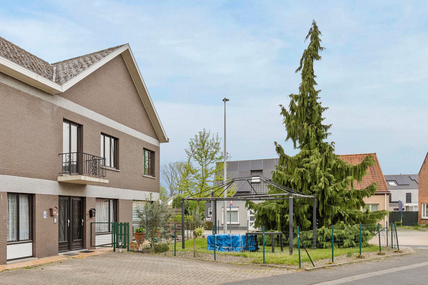 Opbrengsteigendom 2 appartementen + garage foto 7