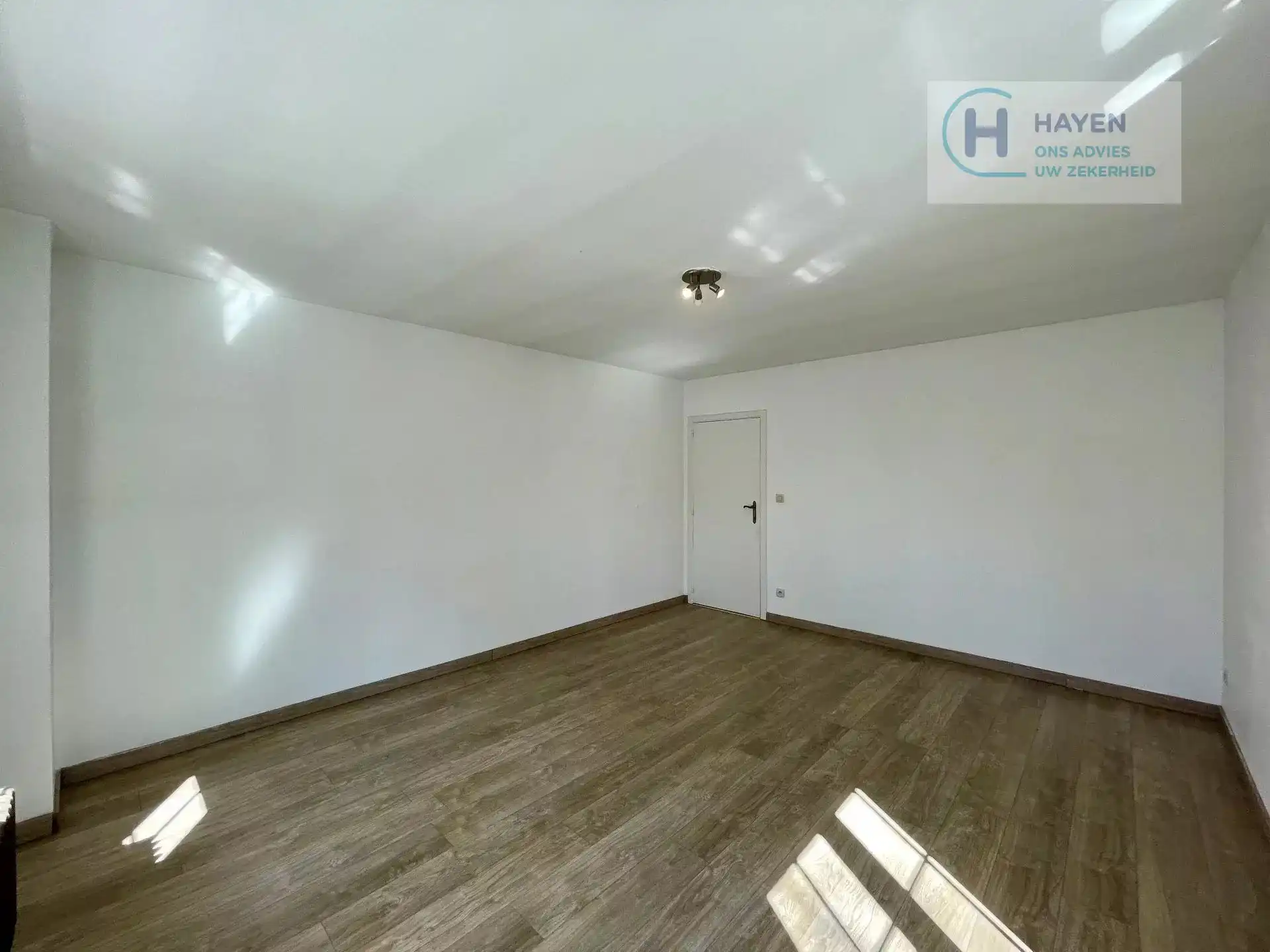 Villa met 4 slaapkamers en tuin foto 24