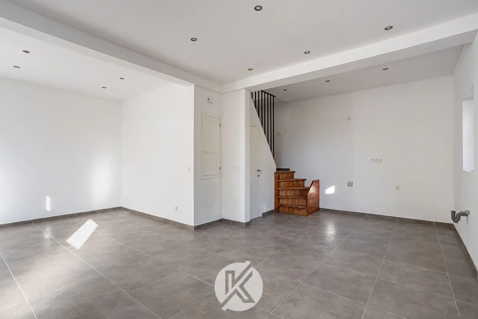 Gerenoveerde woning in een rustige straat foto 4