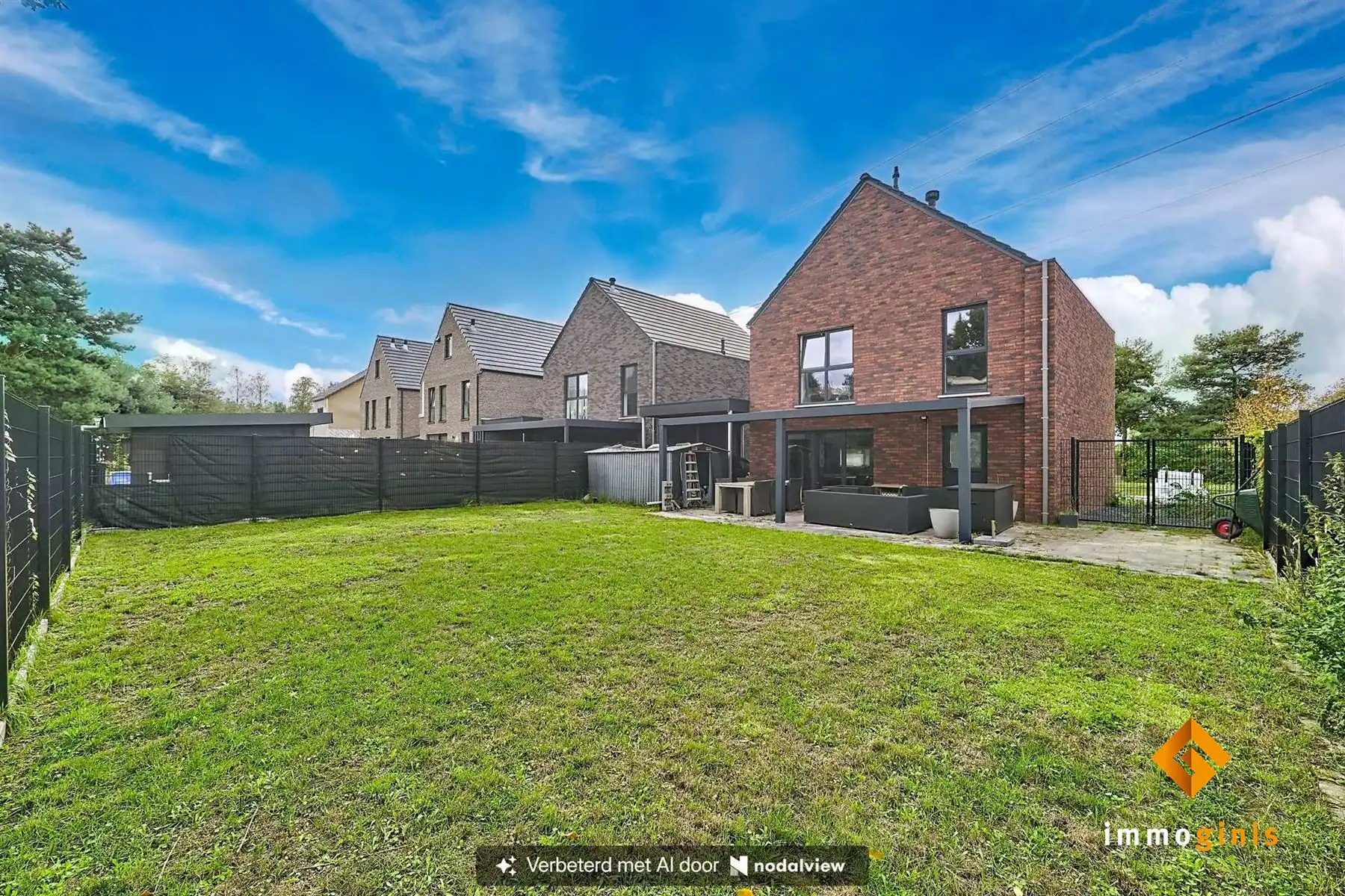 Recente woning met 3 slaapkamers op een mooi perceel van 4a12ca, in een rustige, kindvriendelijke en groene omgeving. foto 19