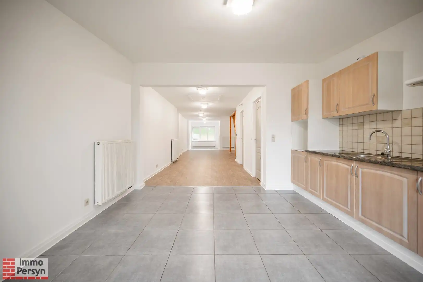 Instapklare rijwoning aan de stadsrand van Diest foto 5