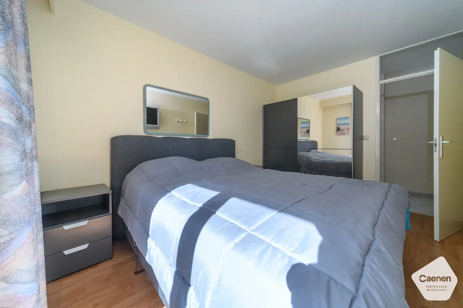 Instapklaar hoekappartement met drie slaapkamers en zonnig terras nabij zee foto 12