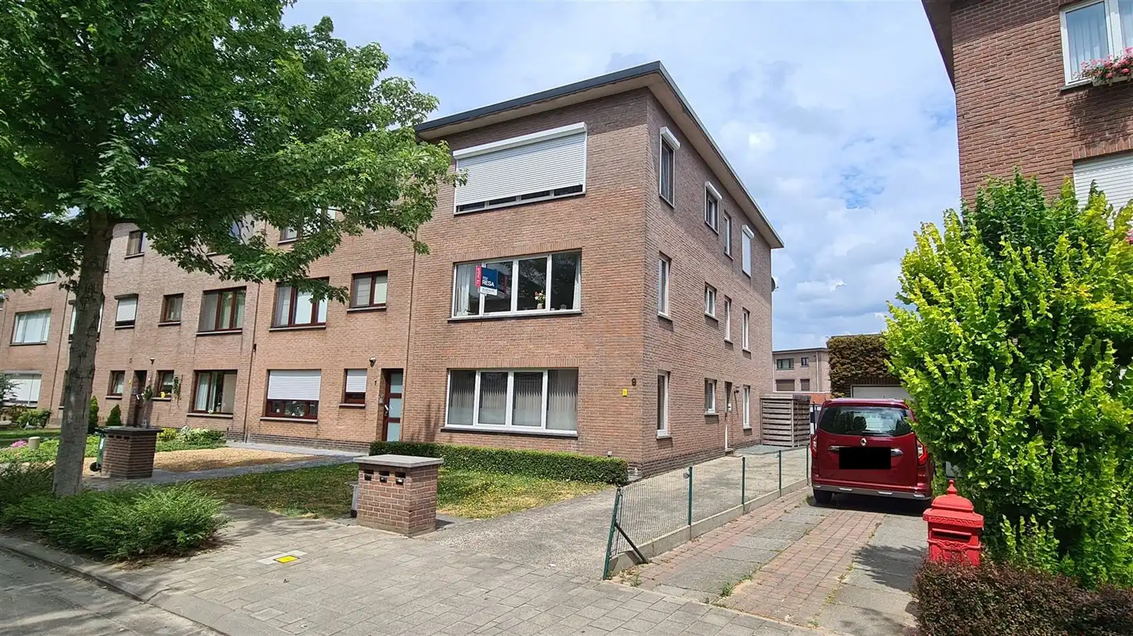 Appartement nabij centrum Aartselaar foto {{pictureIndex}}