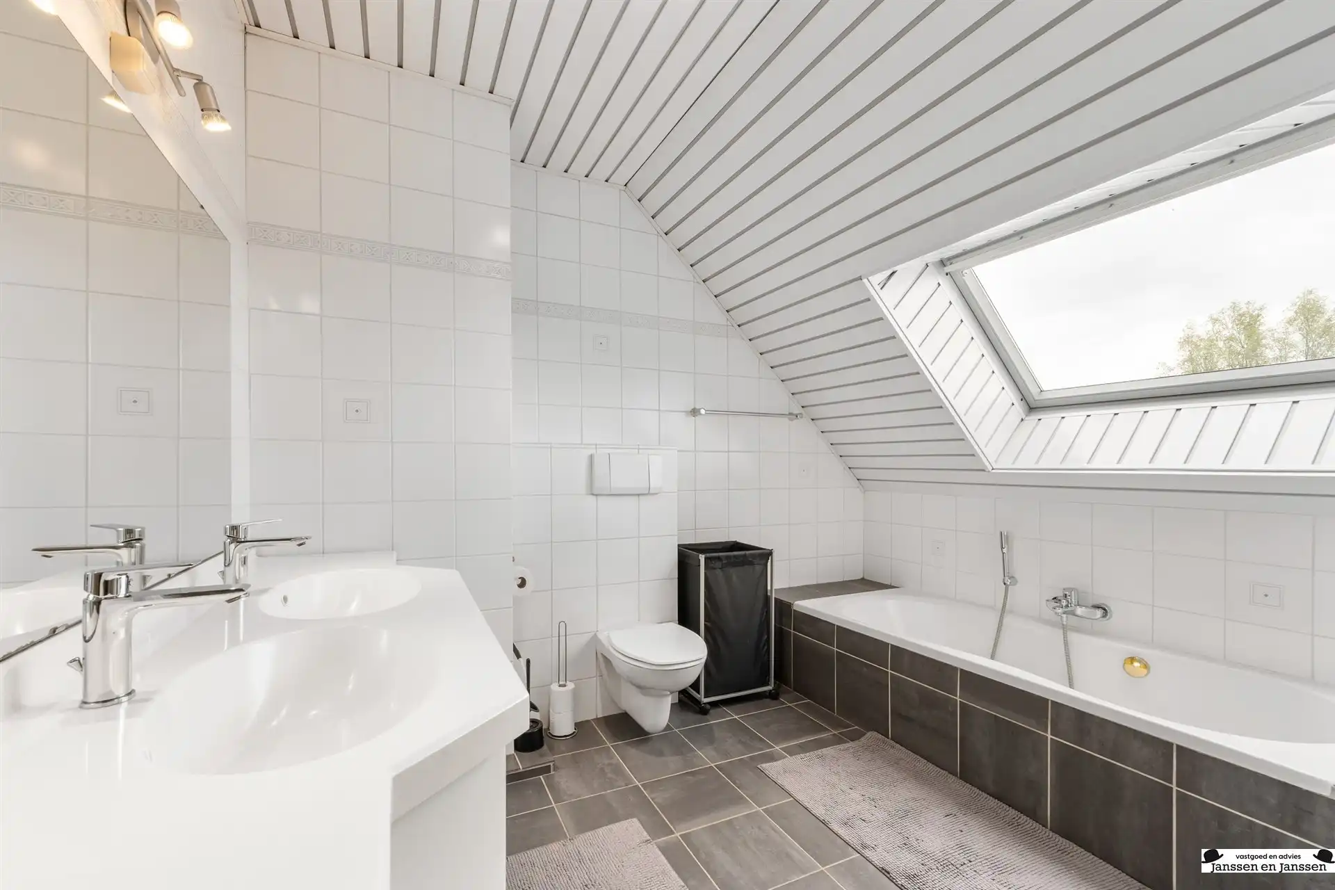 Energiezuinige woning op een perceel van 1991 m2 foto 18