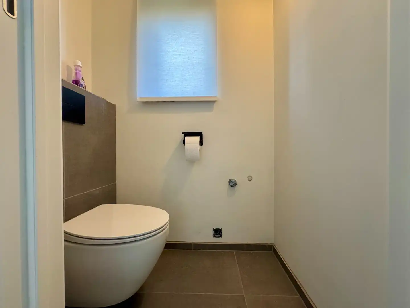 Gerenoveerde vrijstaande woning met 3 slaapkamers te huur foto 9