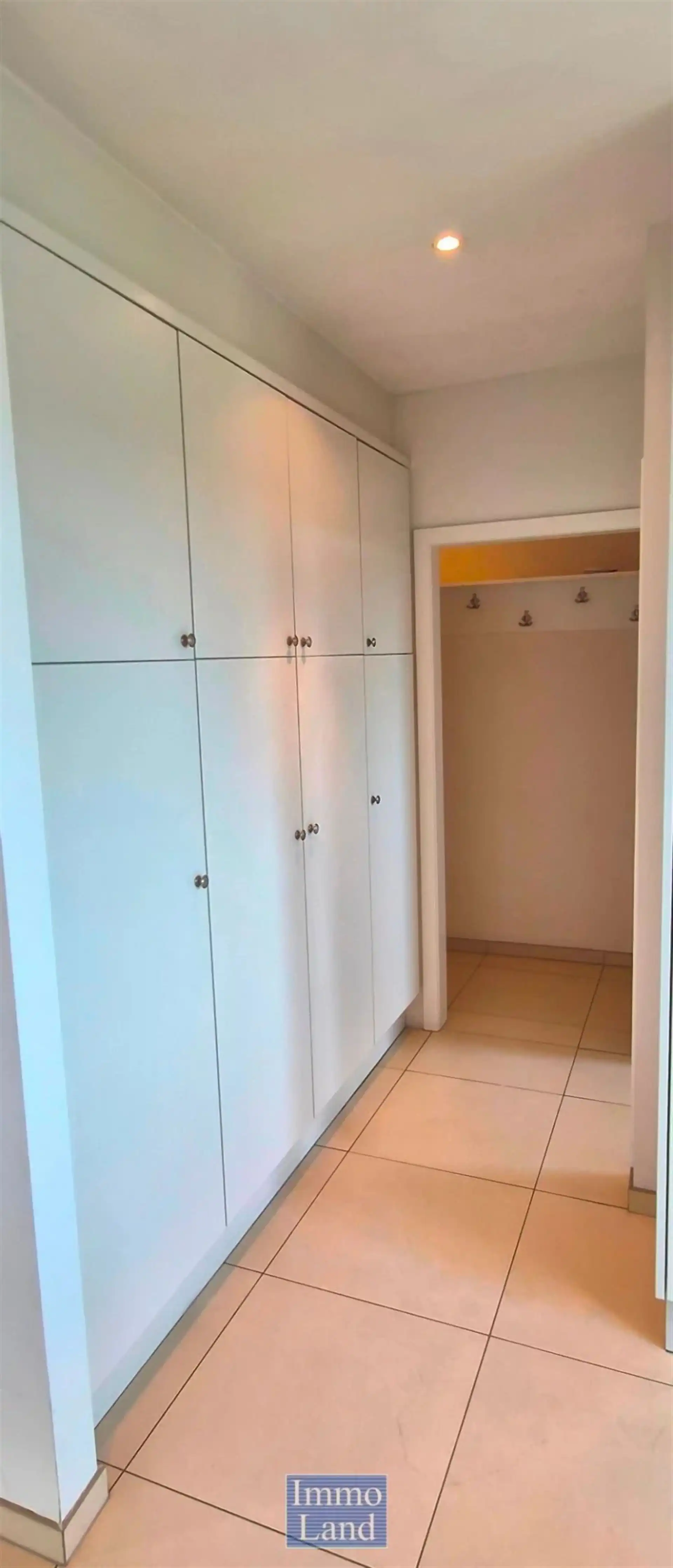 Ruim en energiezuinig appartement van 140 m2 met een groot terras van 40m². foto 9