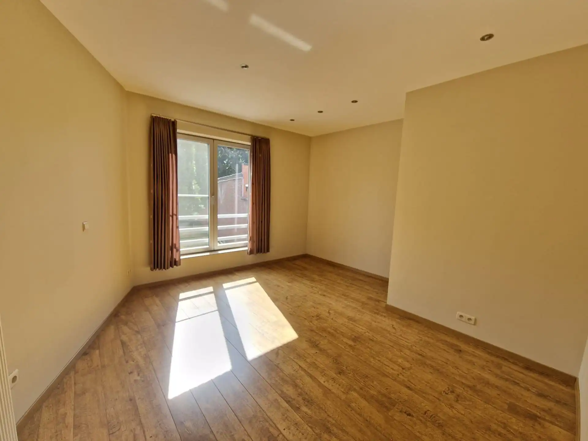 PERFECT ONDERHOUDEN 2-SLPK-APPARTEMENT foto 8