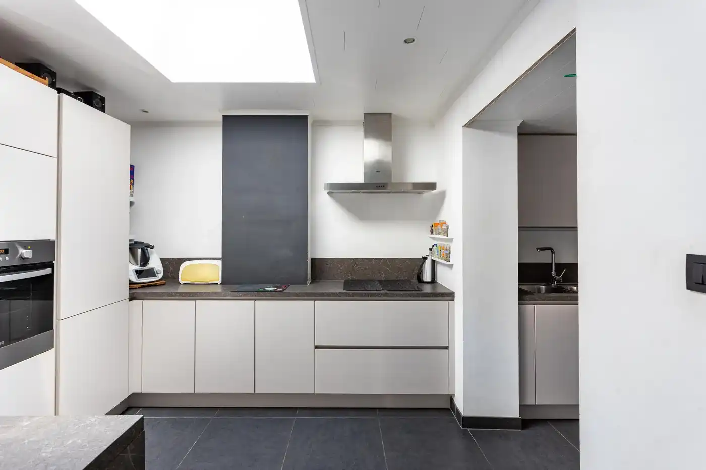 Rustig gelegen instapklare woning met tuin, garage en EPC B foto 7