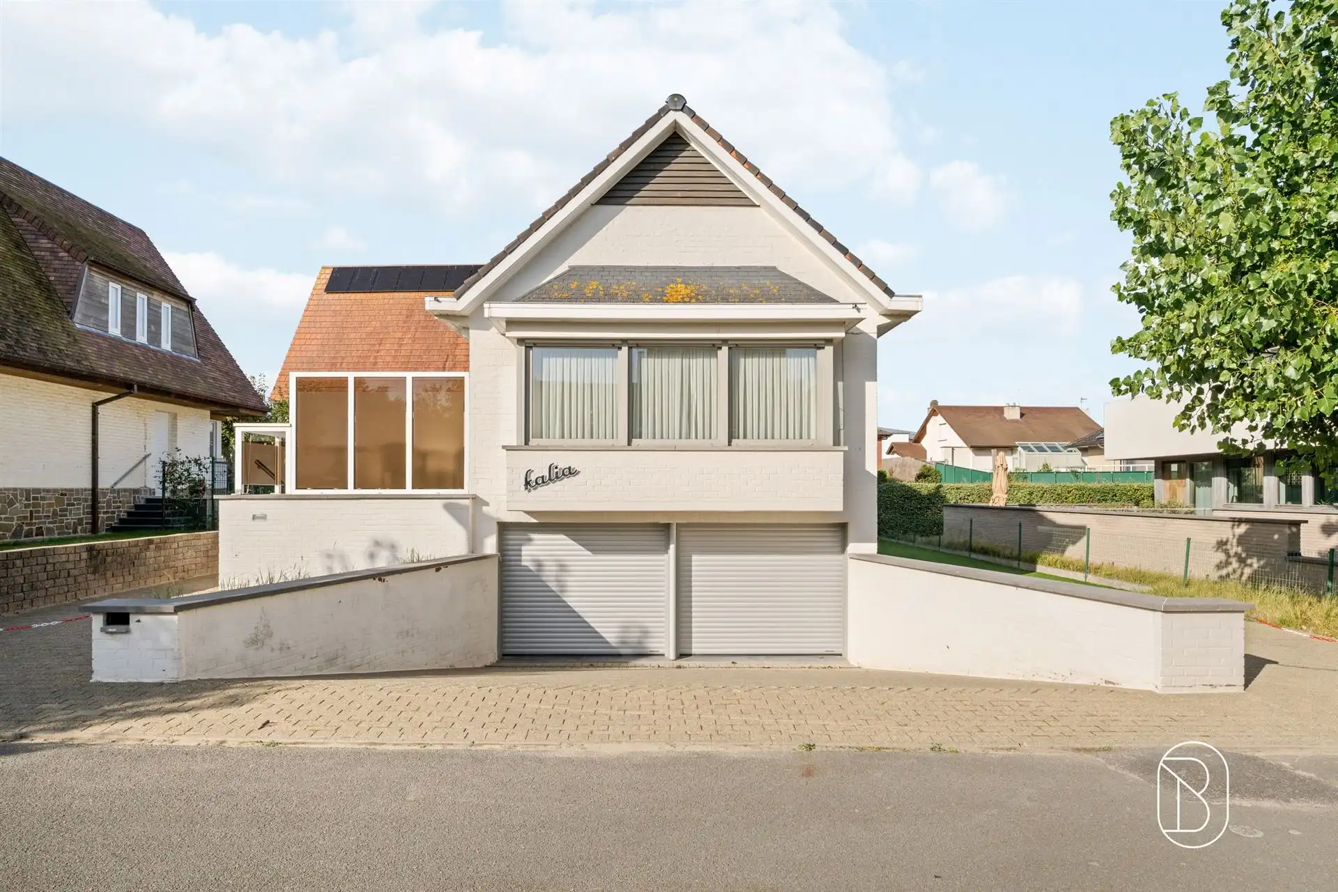 Degelijke instapklare villa op een TOPLIGGING foto 2