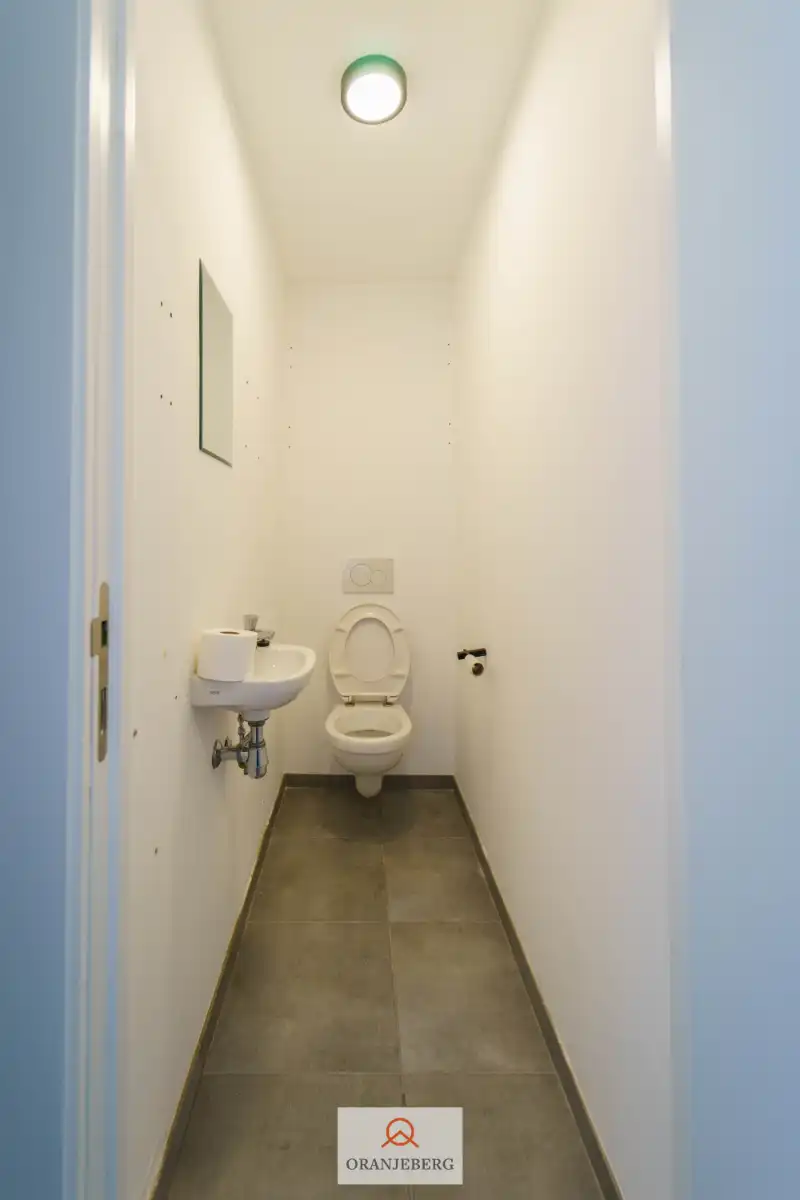 Kantoor gelijkvloers te huur in Gent foto 20