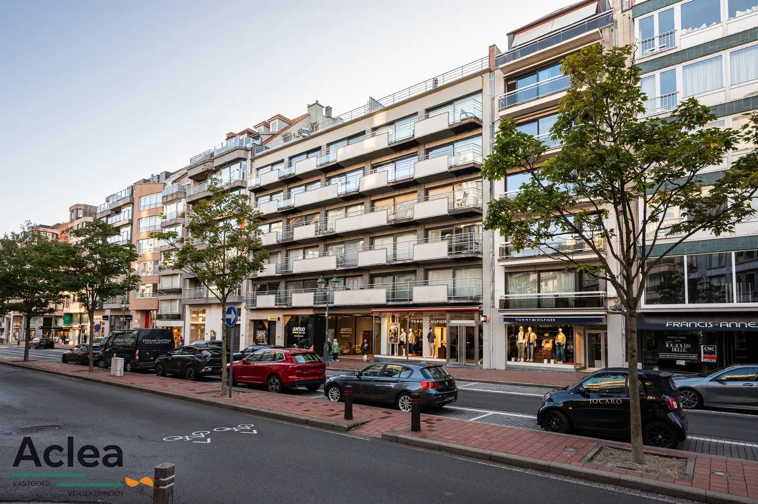 Smaakvol ingerichte studio in de Lippenslaan! foto 9