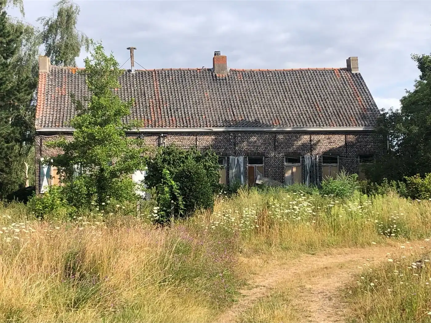 Bissegem – Historische hoevesite Armengoed met toekomstpotentieel foto 2