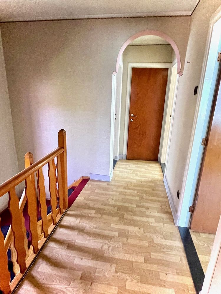 Ruime woning met stallingen op 1.070 M² te Overpelt foto 11