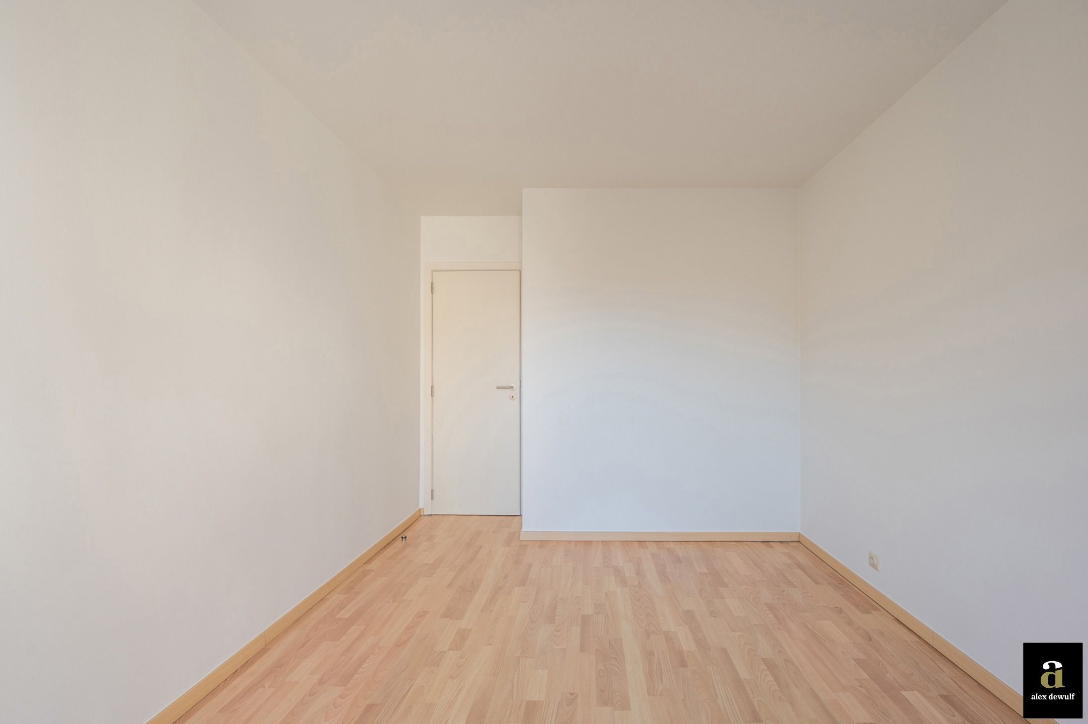 Ruim appartement met terras, centraal gelegen [Bayauxlaan]   foto 25