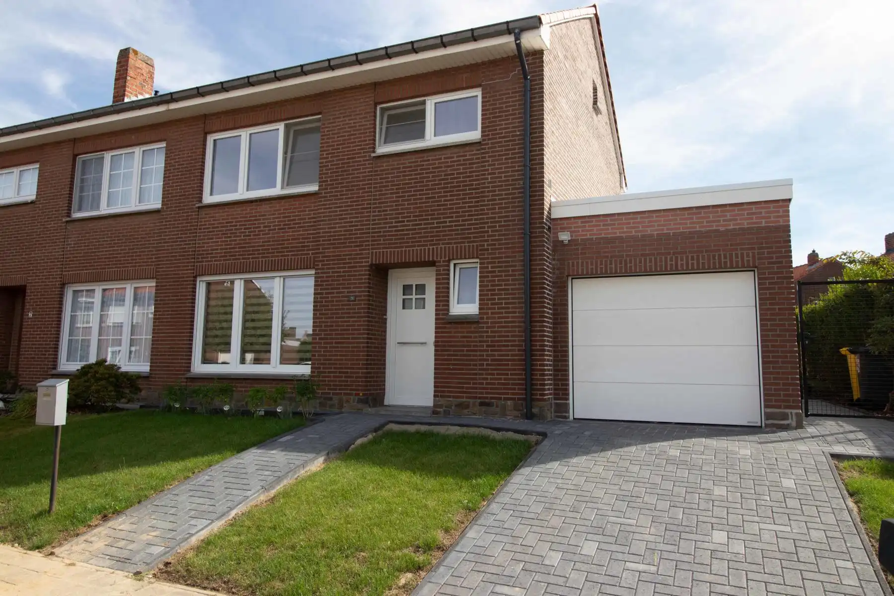 Huis te huur foto {{pictureIndex}}