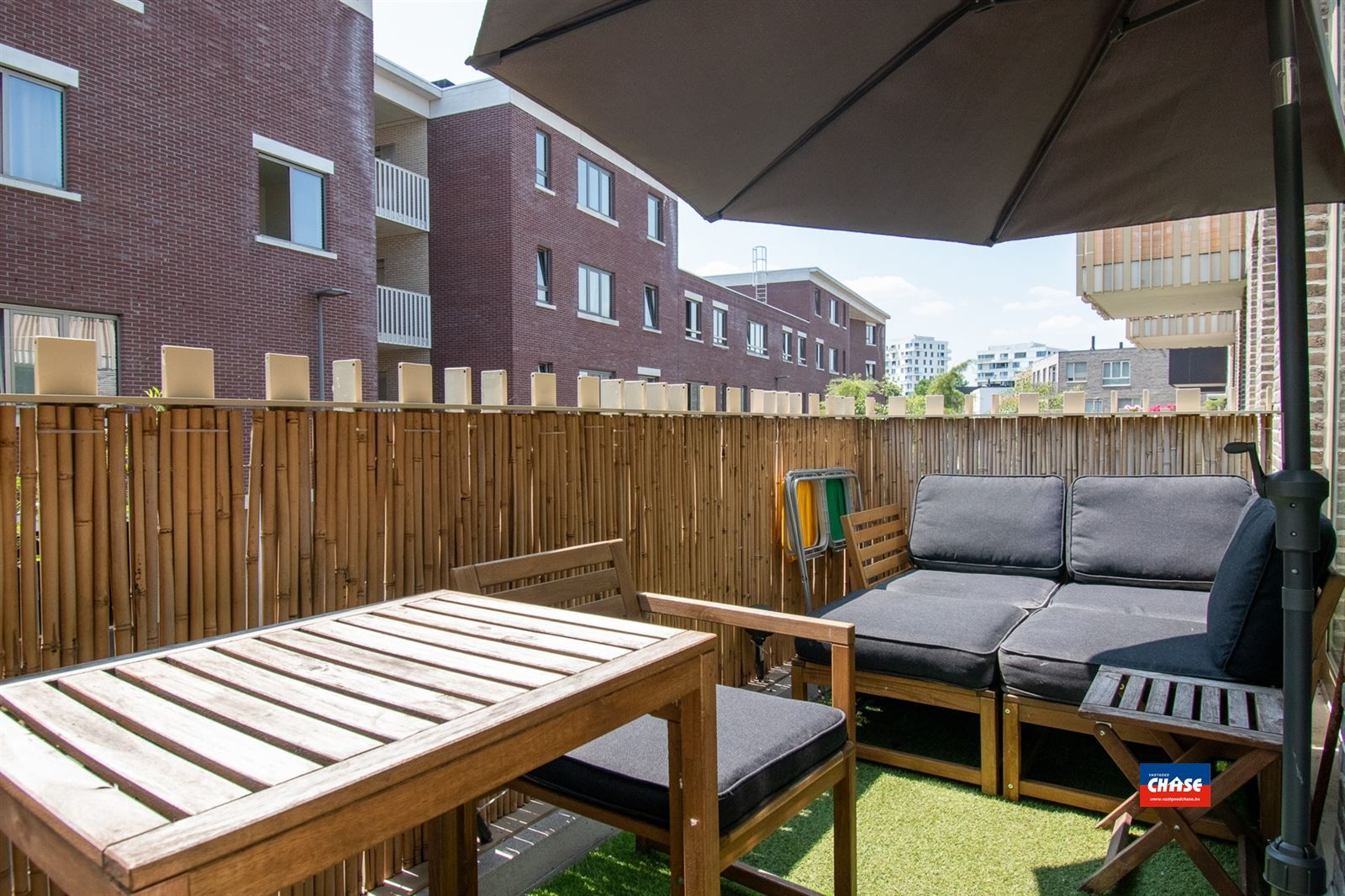 Instapklaar, recente appartement met 2 slaapkamers & terras op de eerste verdieping foto 11