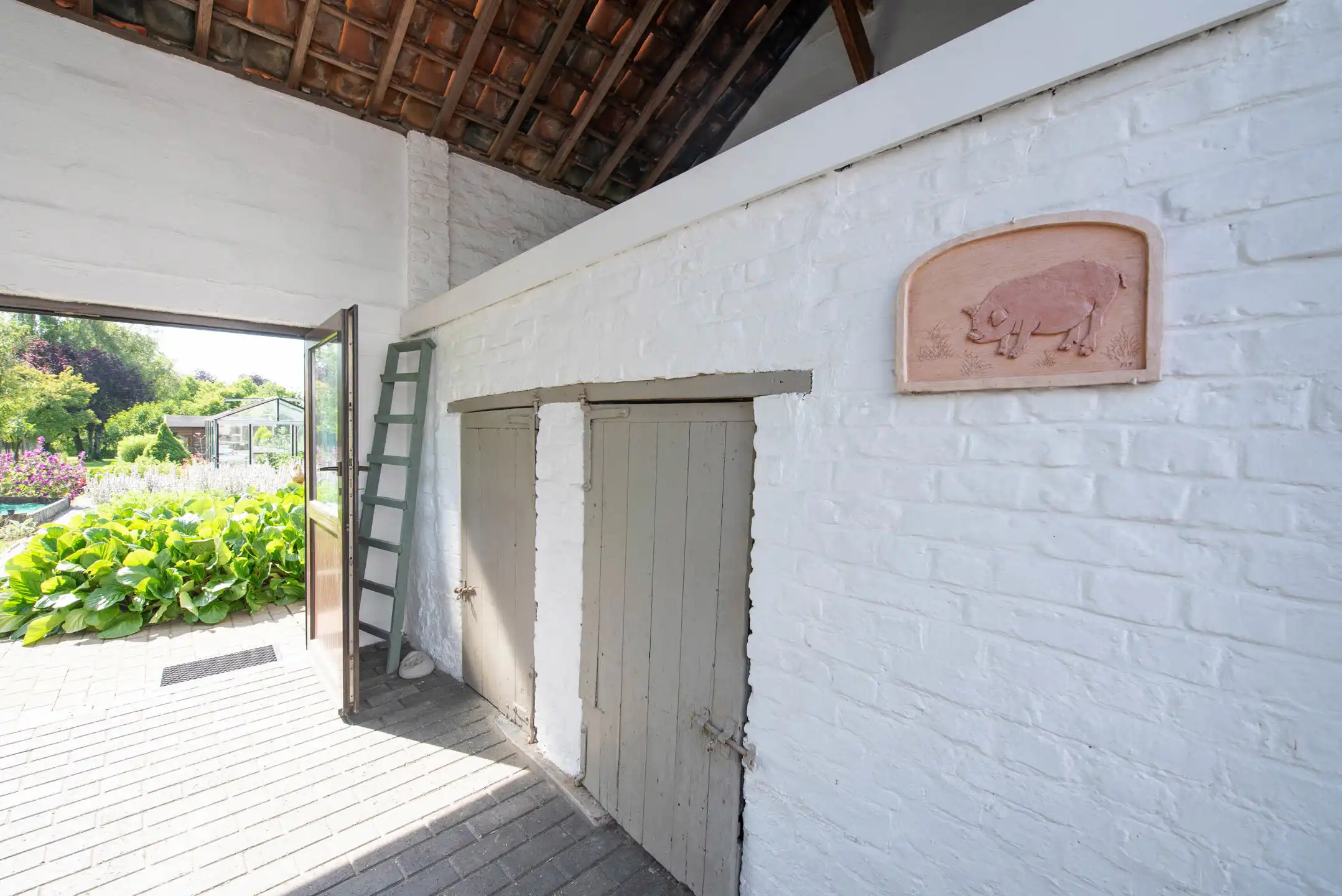 Karaktervolle woning met prachtige koer te Zussen foto 7