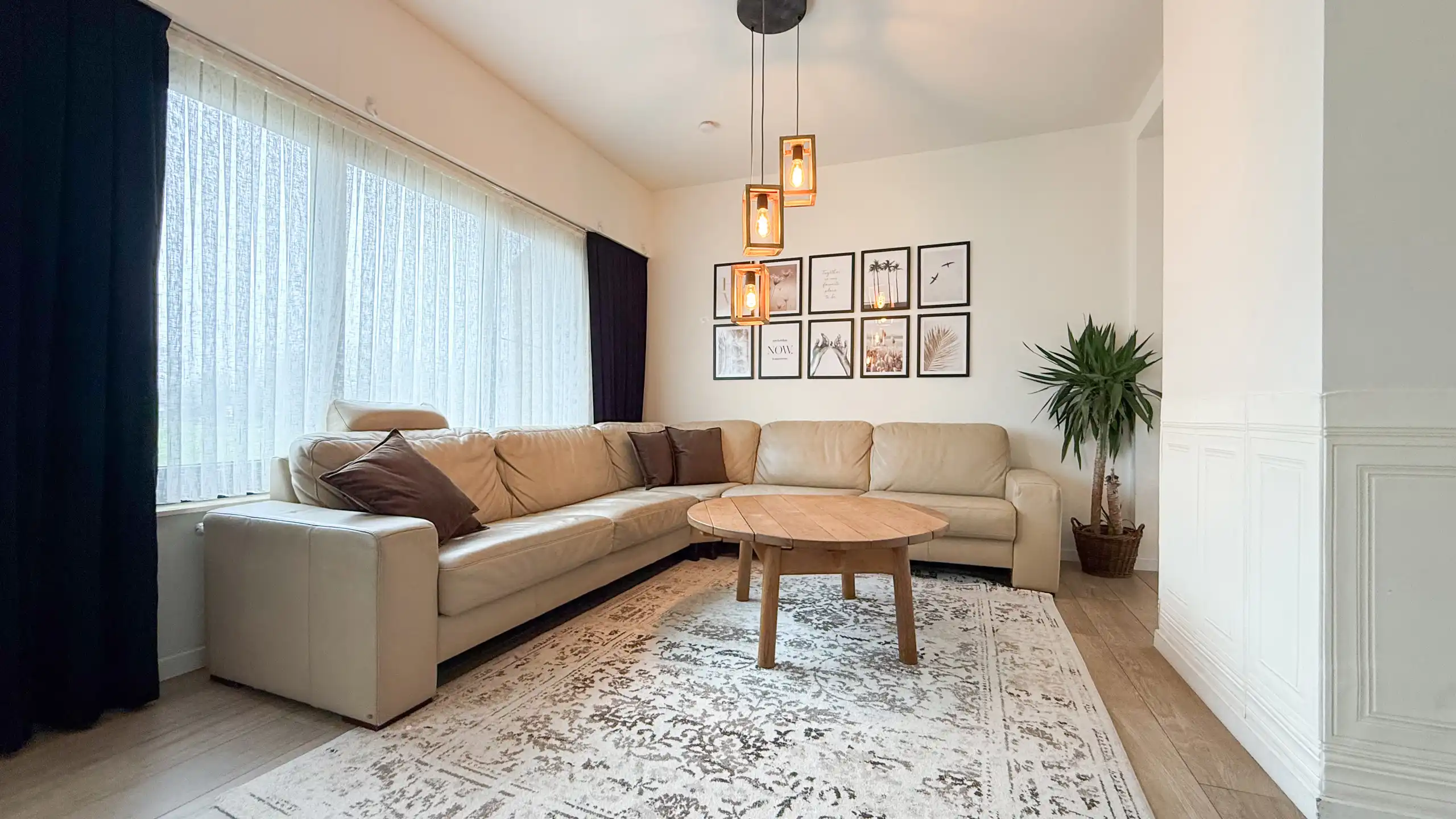 Instapklare open bebouwing met 4 slpk en 2 leefruimtes! foto 4