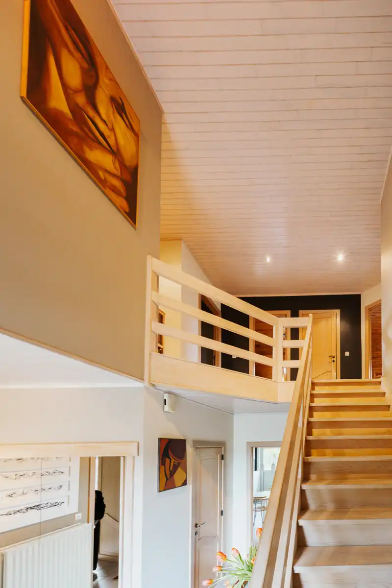 Ruime, instapklare woning met mooie tuin in groene omgeving foto 14