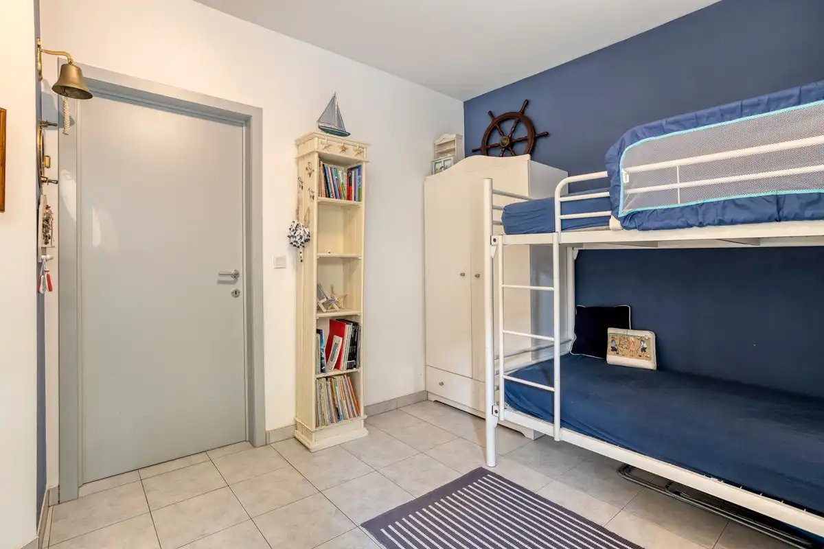 Ruim hoek appartement met 2 slaapkamers foto 16