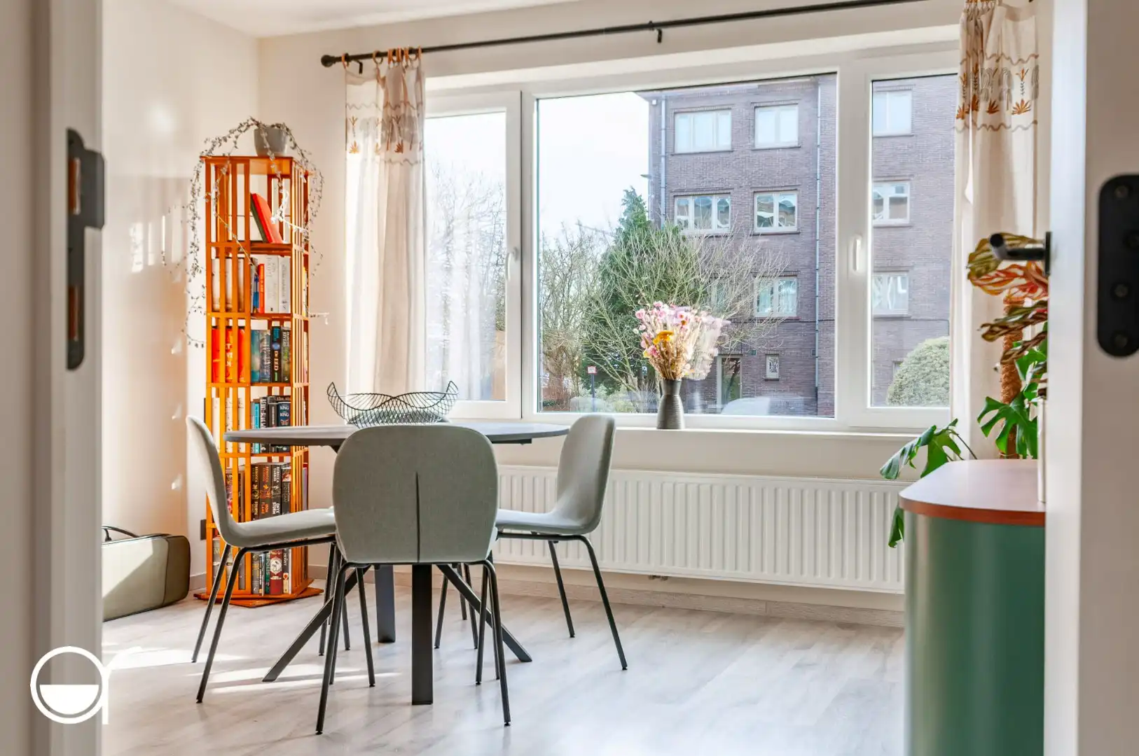 2 slaapkamer appartement met 2 terrassen in een rustige buurt. foto 11