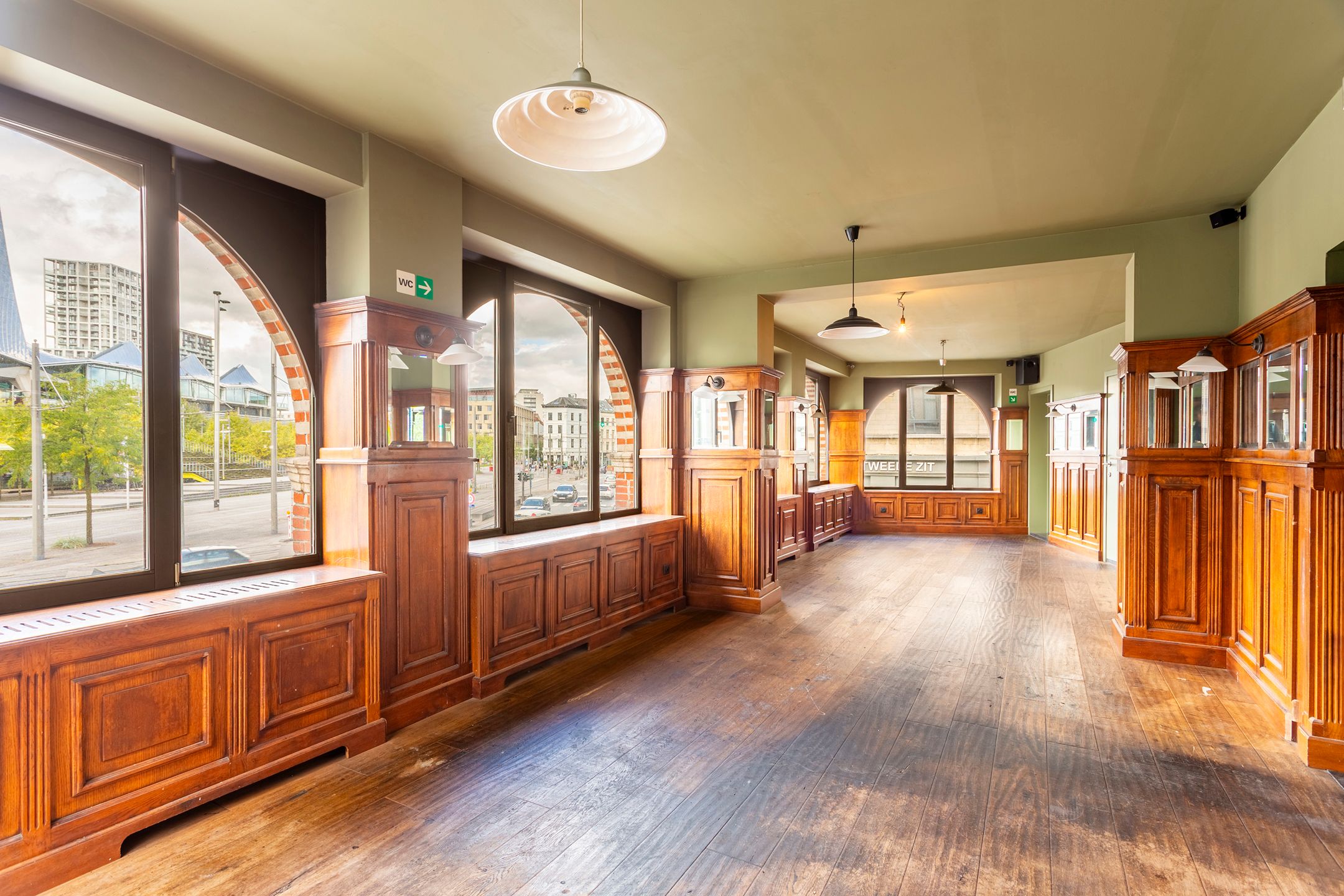 commerciële ruimte ca 172 m² met zicht op Vlinderpaleis foto 9