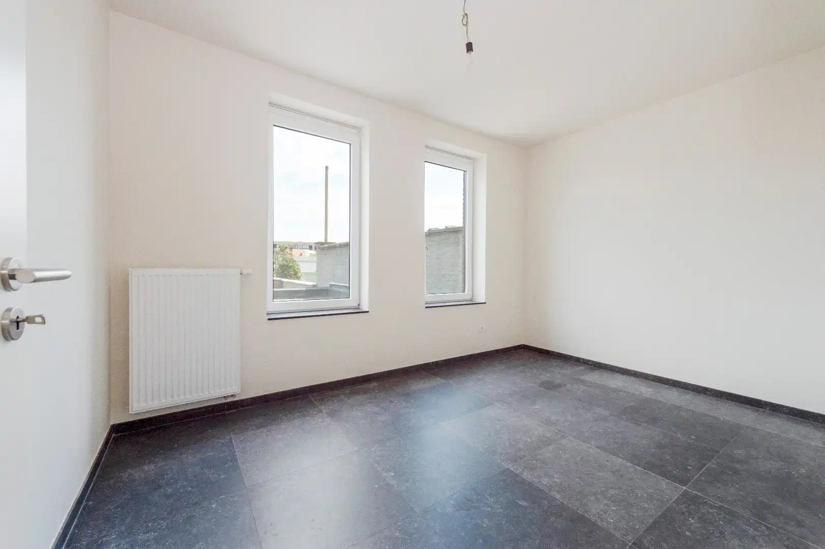 GEZELLIG APPARTEMENT IN HARTJE ROESELARE VOORZIEN VAN ALLE COMFORT! foto 8