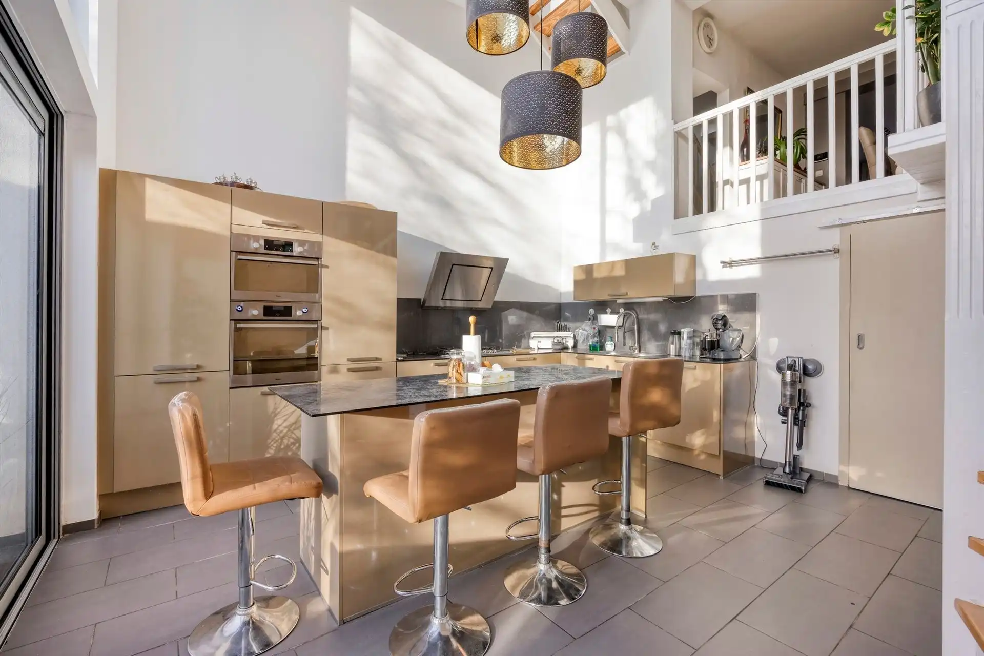 Instapklare & energiezuinige gezinswoning nabij het centrum van Overijse foto 3