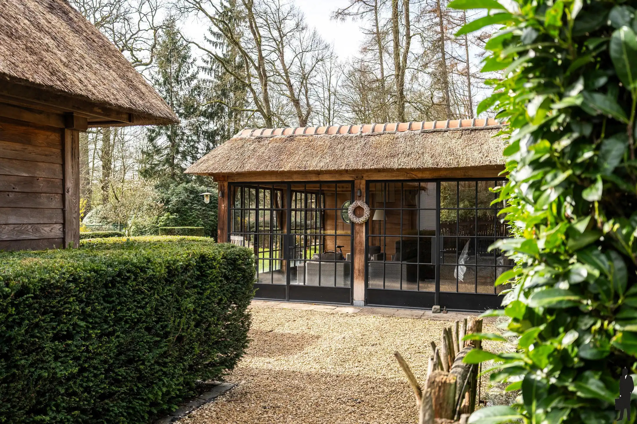 Prachtige villa met uitzicht op de weilanden van het kasteel foto 38