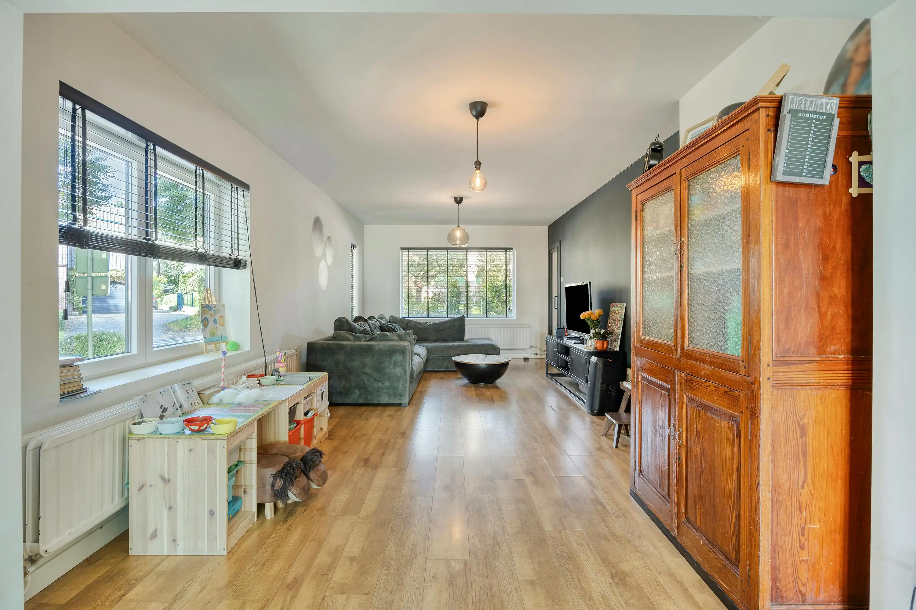 Gerenoveerde halfopen woning met tuin te koop in Gooreind! foto 8