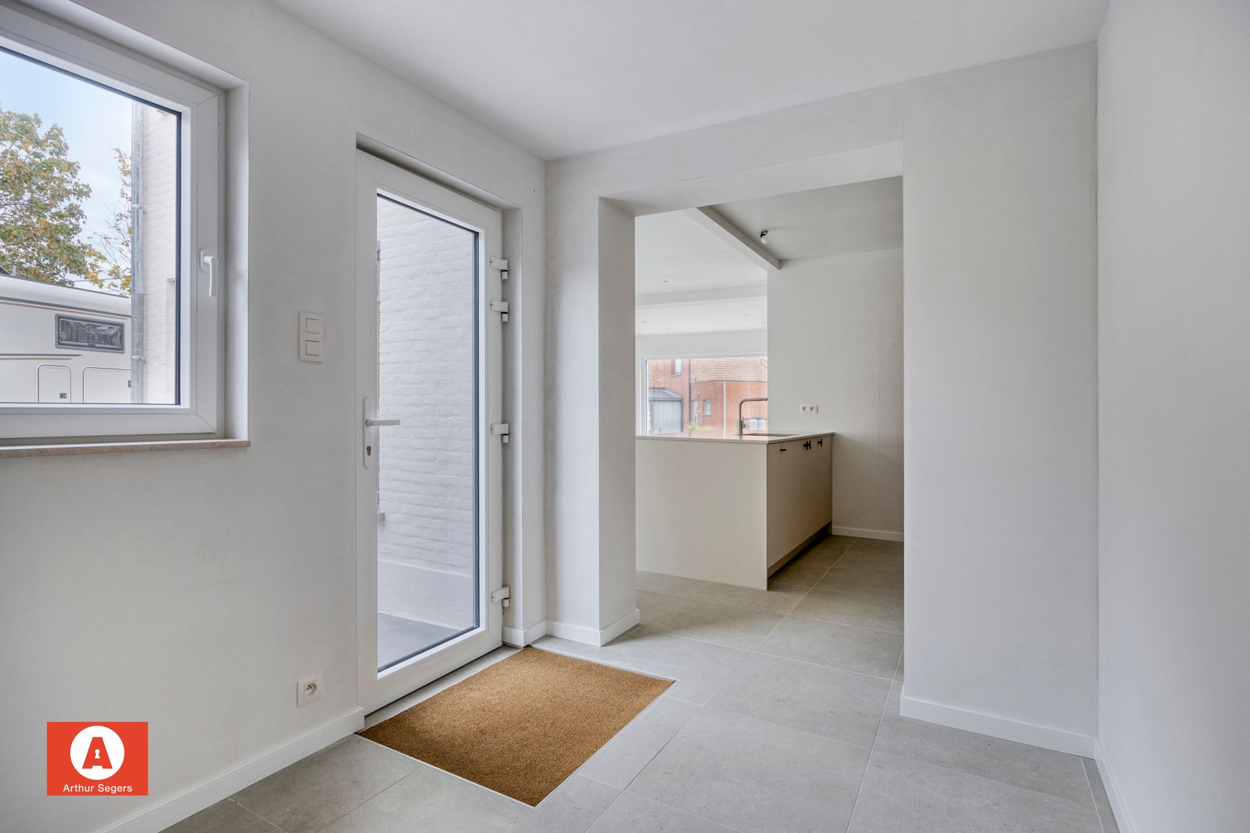 Totaal gerenoveerde woning met A-label foto 9