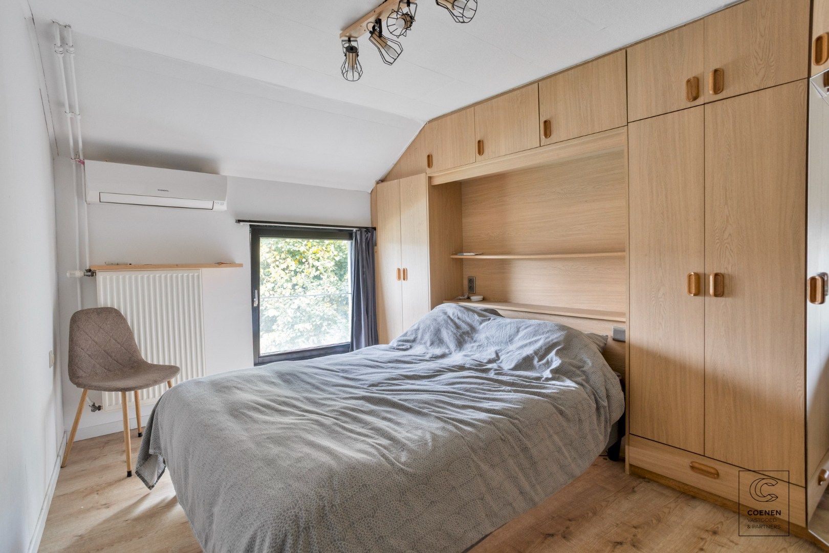 Charmante woning van 155 m² op een TOPligging te Sint-Job-in-'t-Goor! foto 16