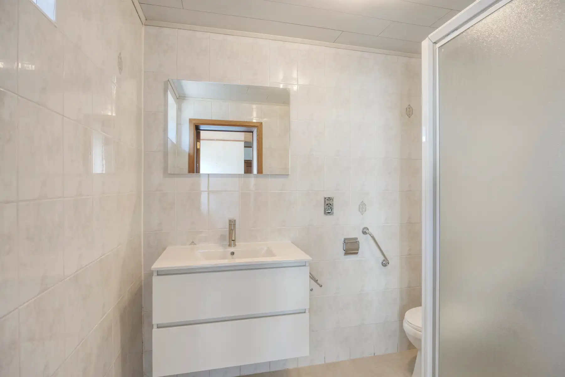 Charmante woning in het hart van Nederhasselt foto 8