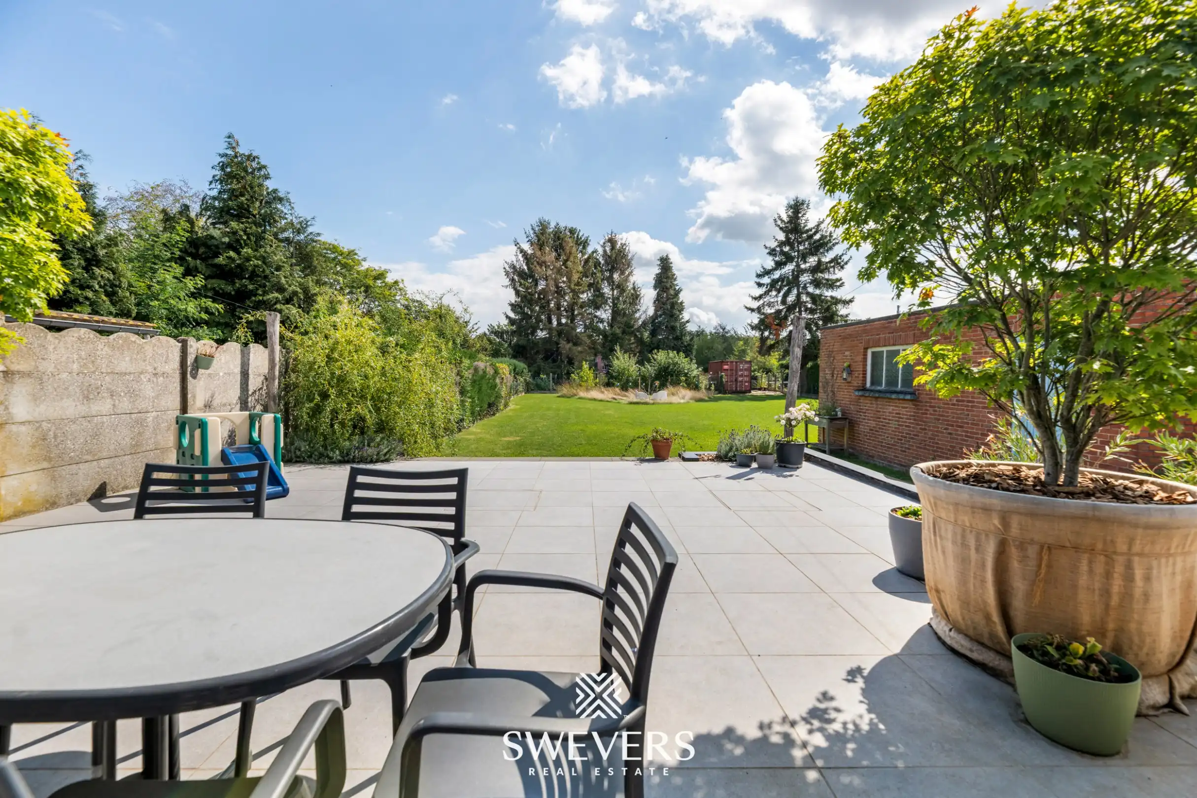 Ruime gerenoveerde woning op topligging foto 32