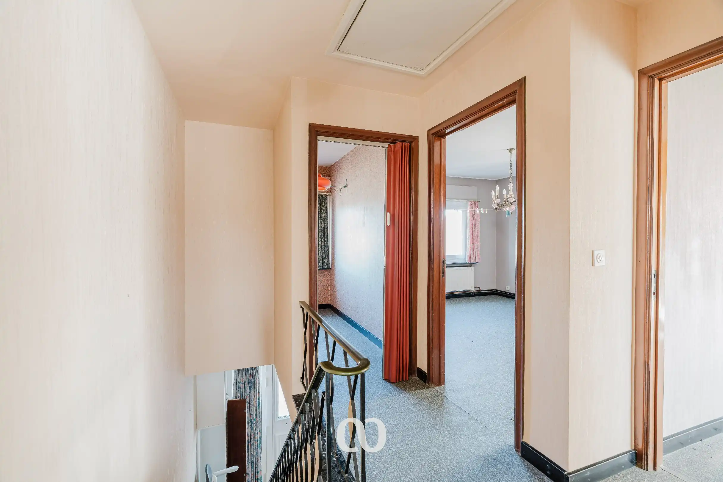 Stevige gezinswoning met tuin en garage nabij het centrum van Oudenaarde foto 7