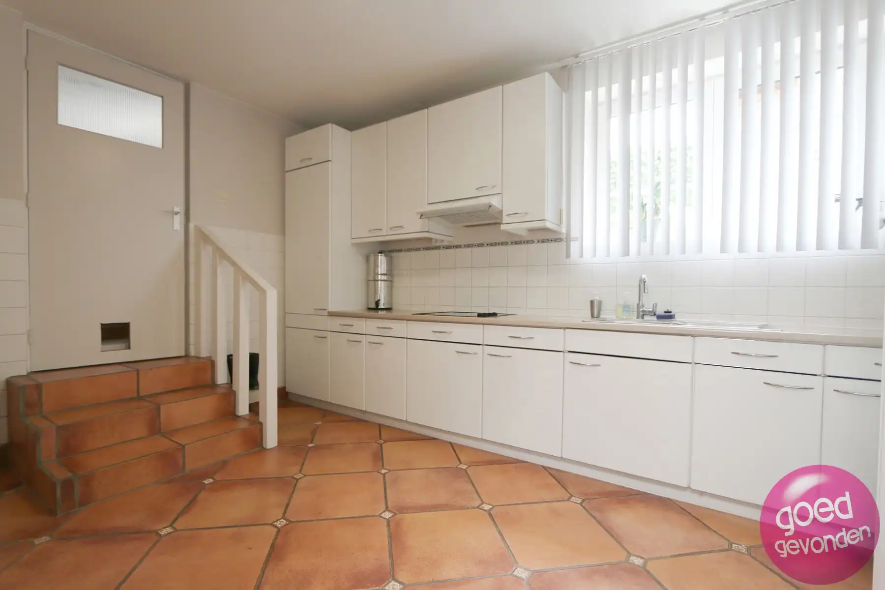 UNIEKE DUBBELE WOONST - TUIN - TERRAS - PARKING foto 12