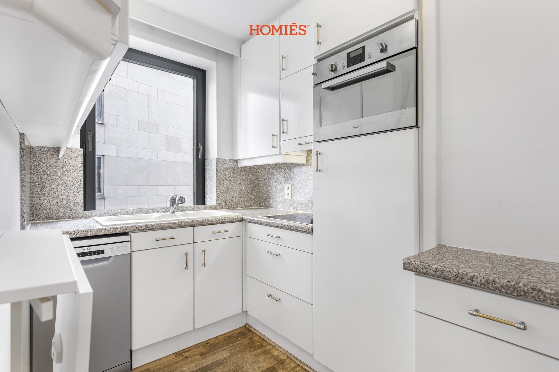 Lichtrijk appartement met 2 slaapkamers foto 6