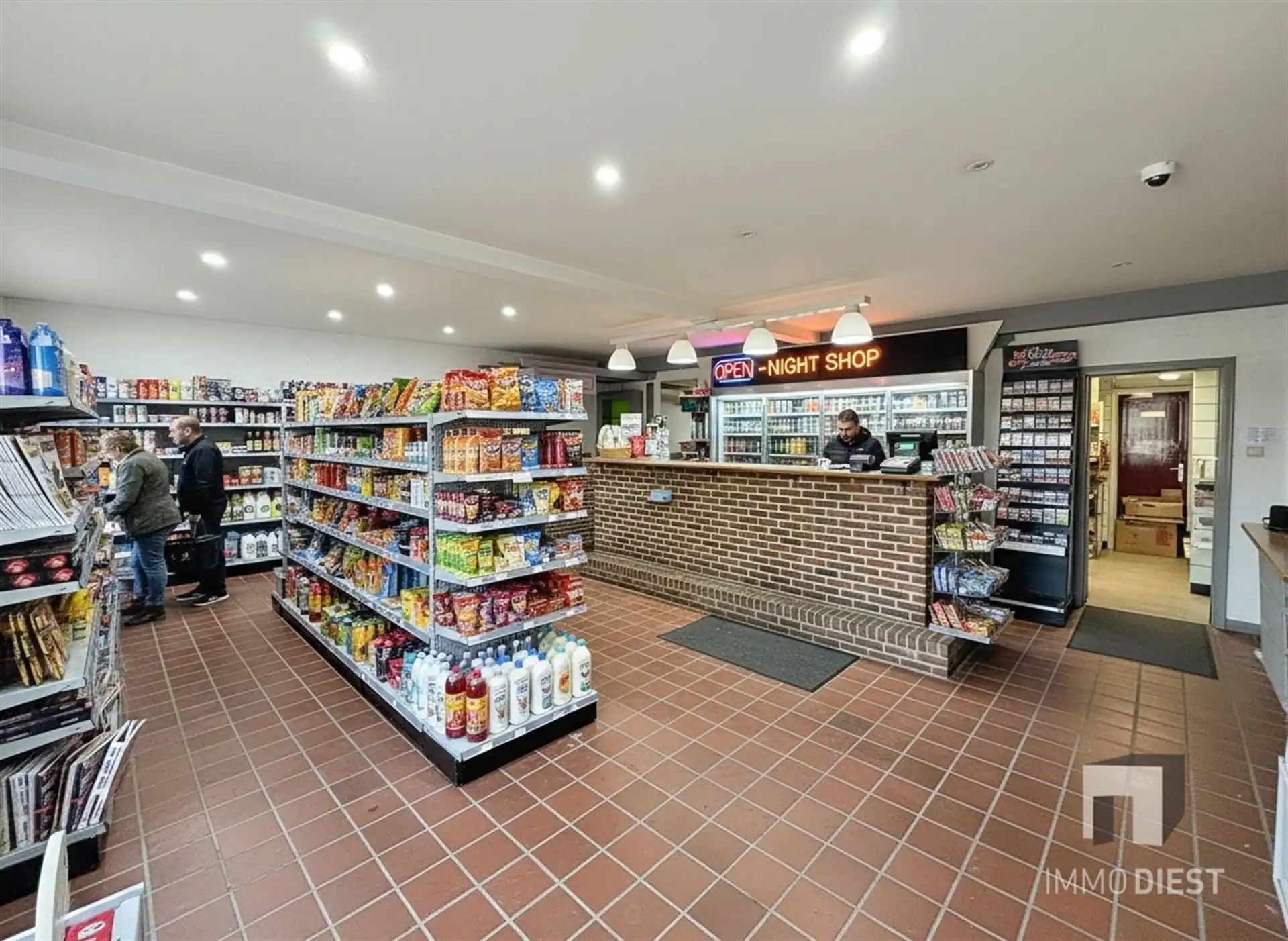 Handelshuis in het centrum van Ham op 5,83are foto 21