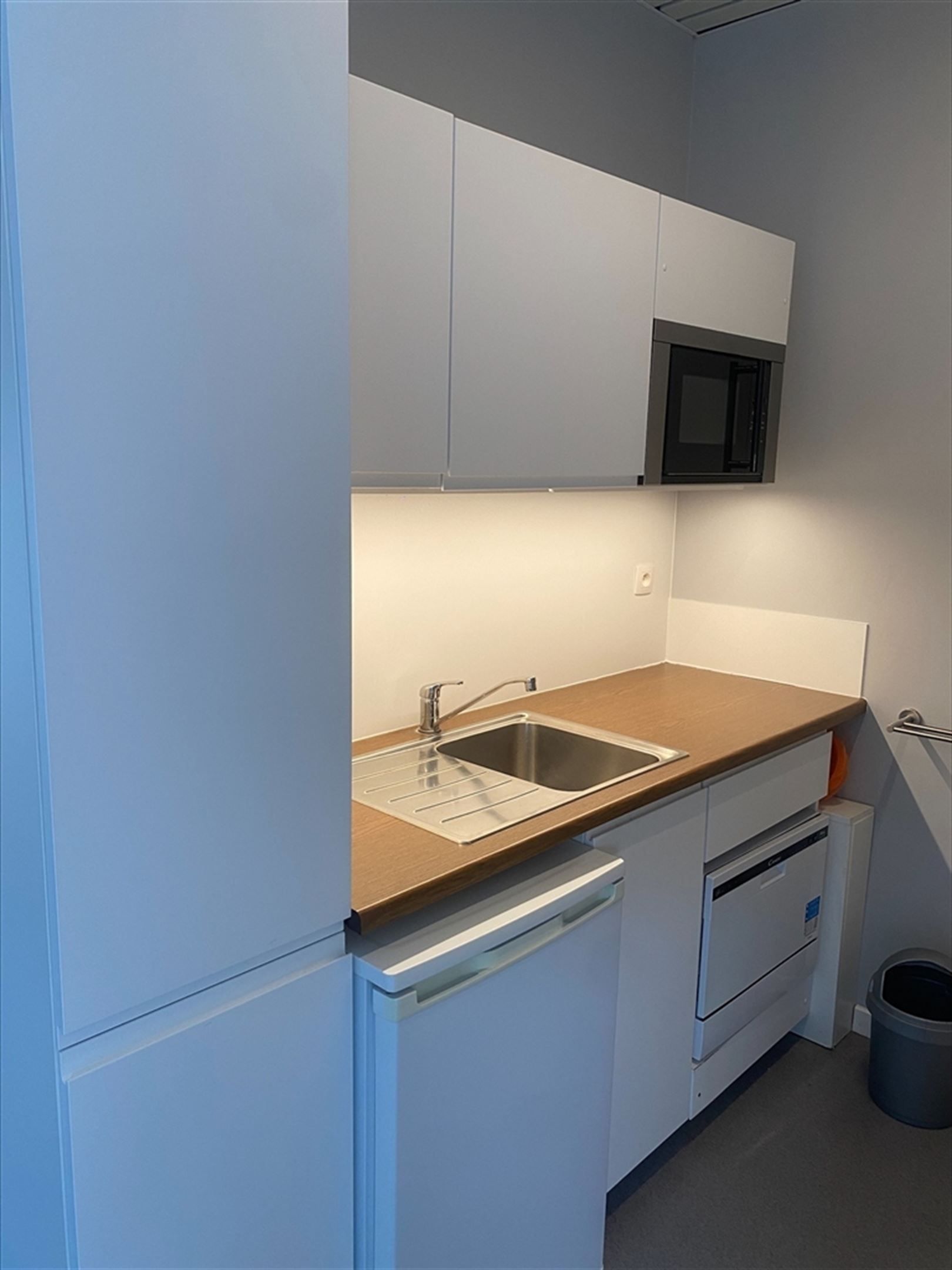 Comfortabele kantoren op zichtlocatie aan het klaverblad in Sint-Denijs-Westrem foto 10